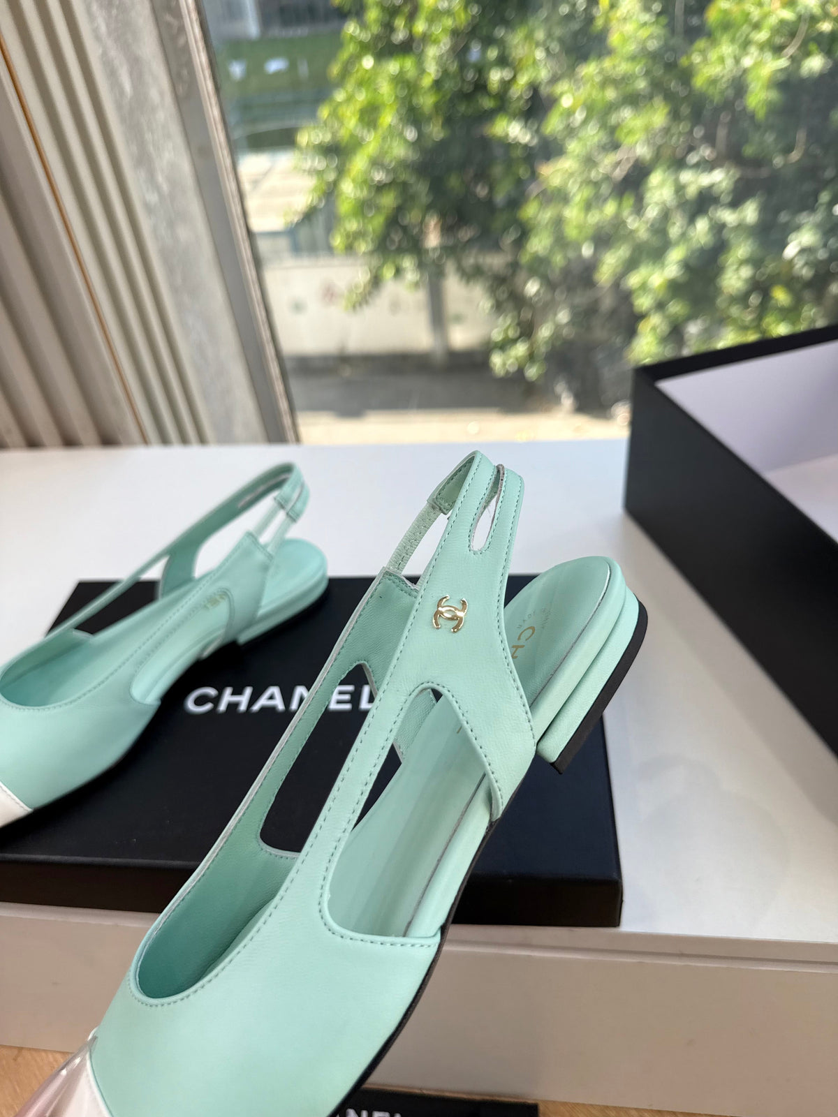 CC 26s Cap Toe Slingback Flats Mint Green Leather 168791