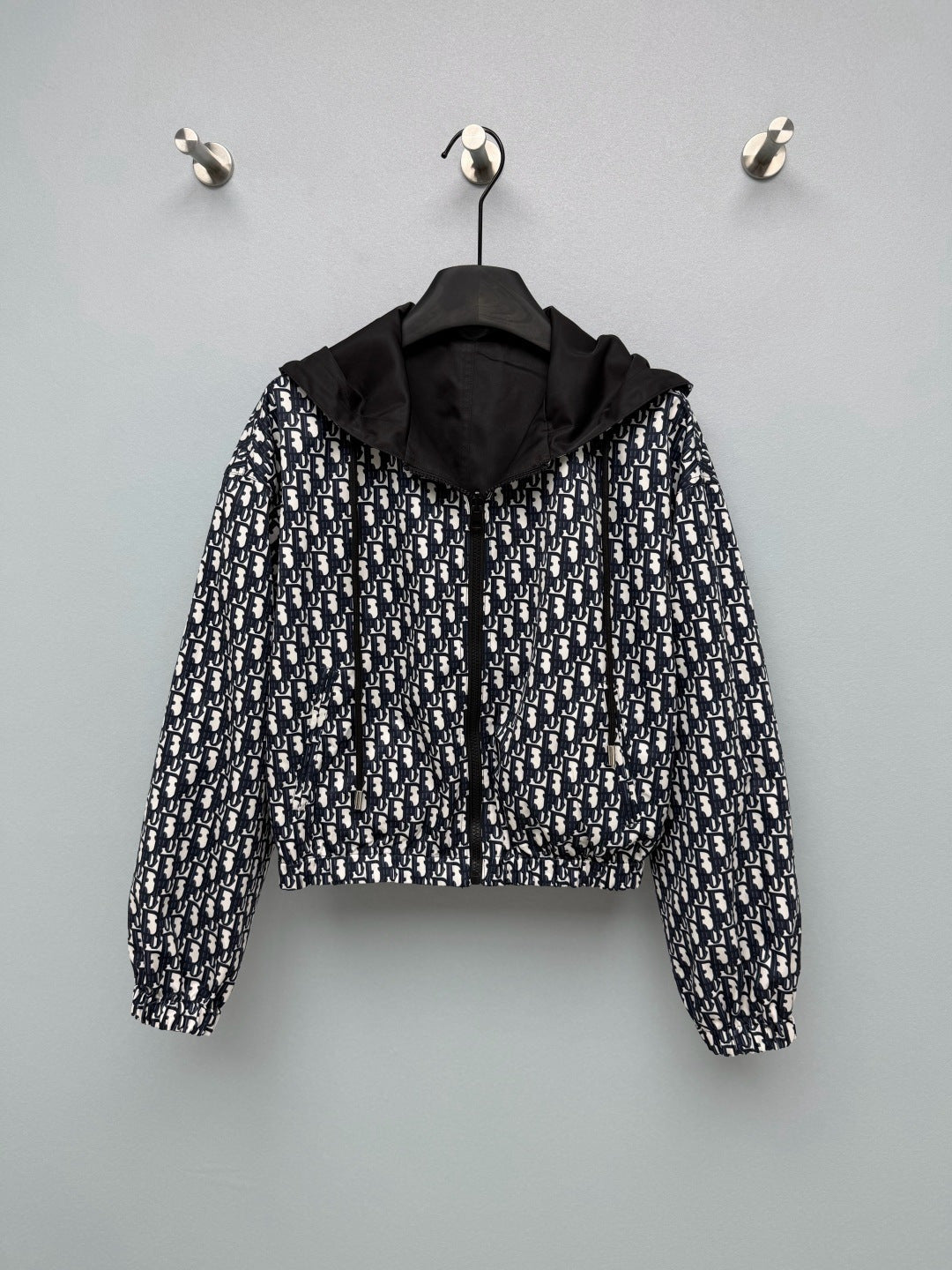 CD 26s Reversible Jacket Black White Polyester 425186