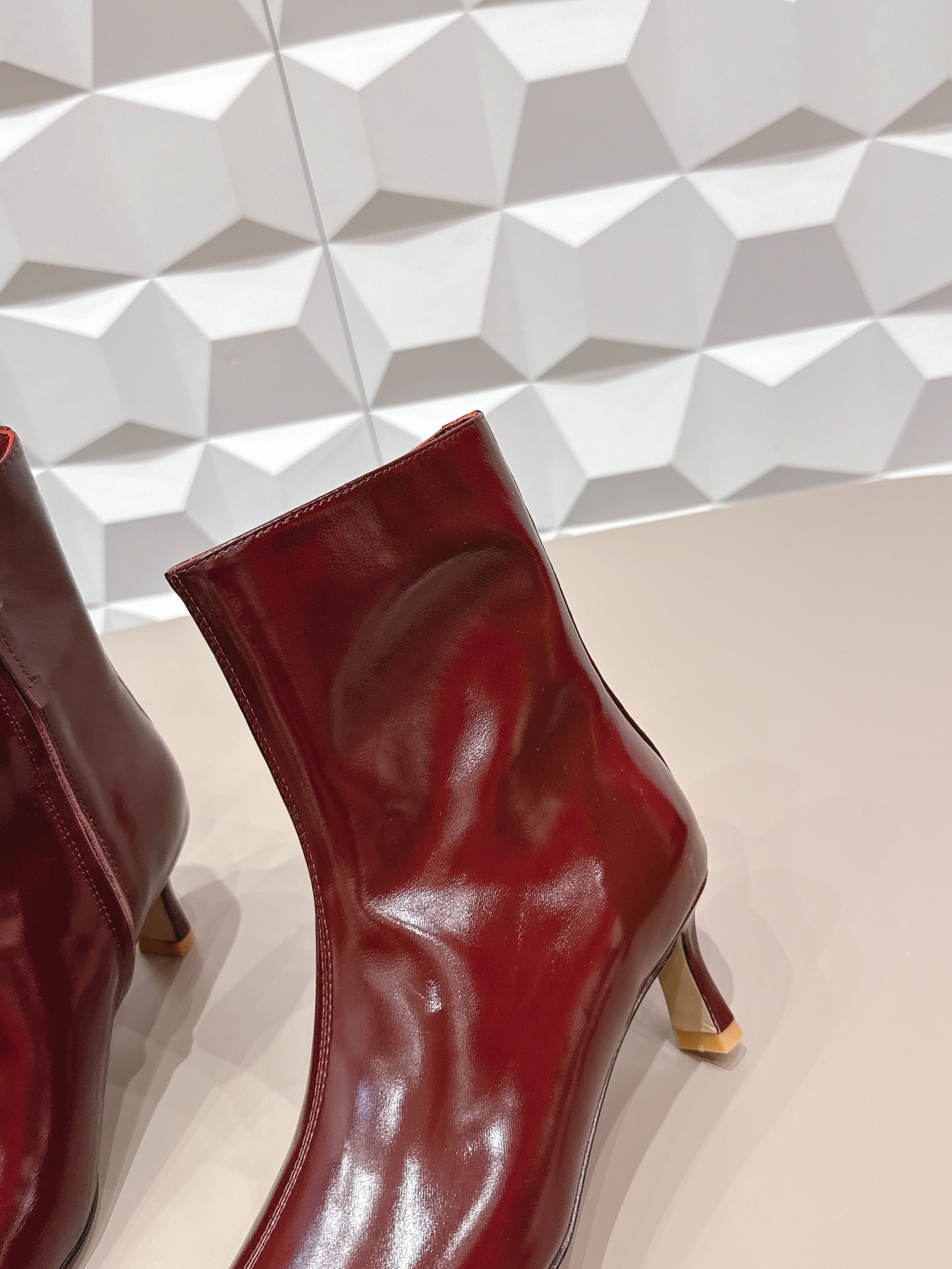 BV Sofia Ankle Boot 7cm Burgundy Lambskin 613291