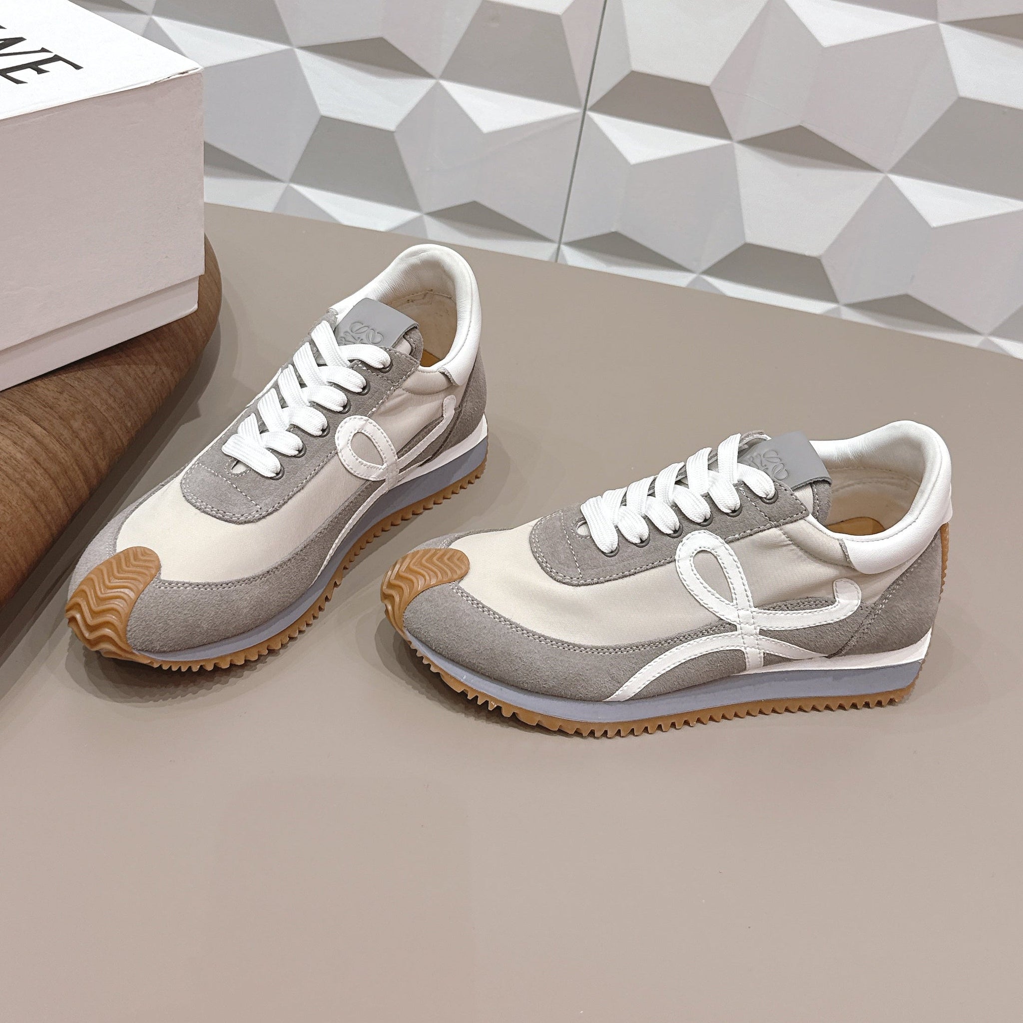 Loewe 26s Flow Runner Sneaker In Dark Gray Suede And White Calfskin