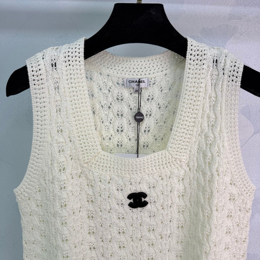 CC 26s Knitted Vest Top Wool 345003