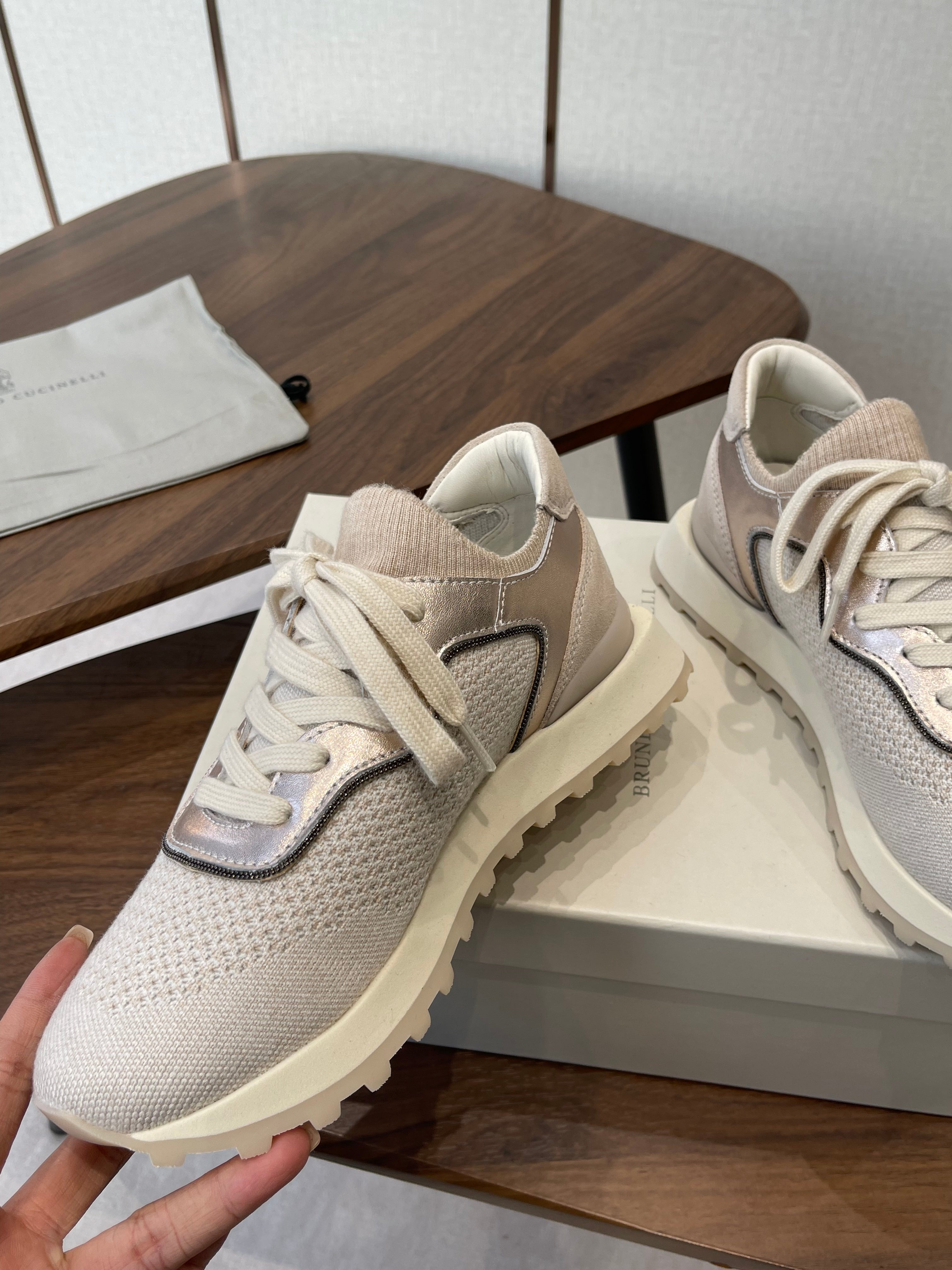 Brunello Runners With Shiny Eyelets Light Grey Suede Cotton 624471