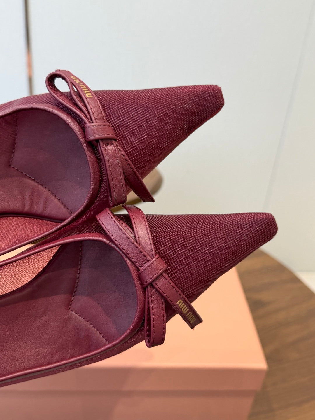 Miu 26s Pump 5.5cm Burgundy Canvas 887659