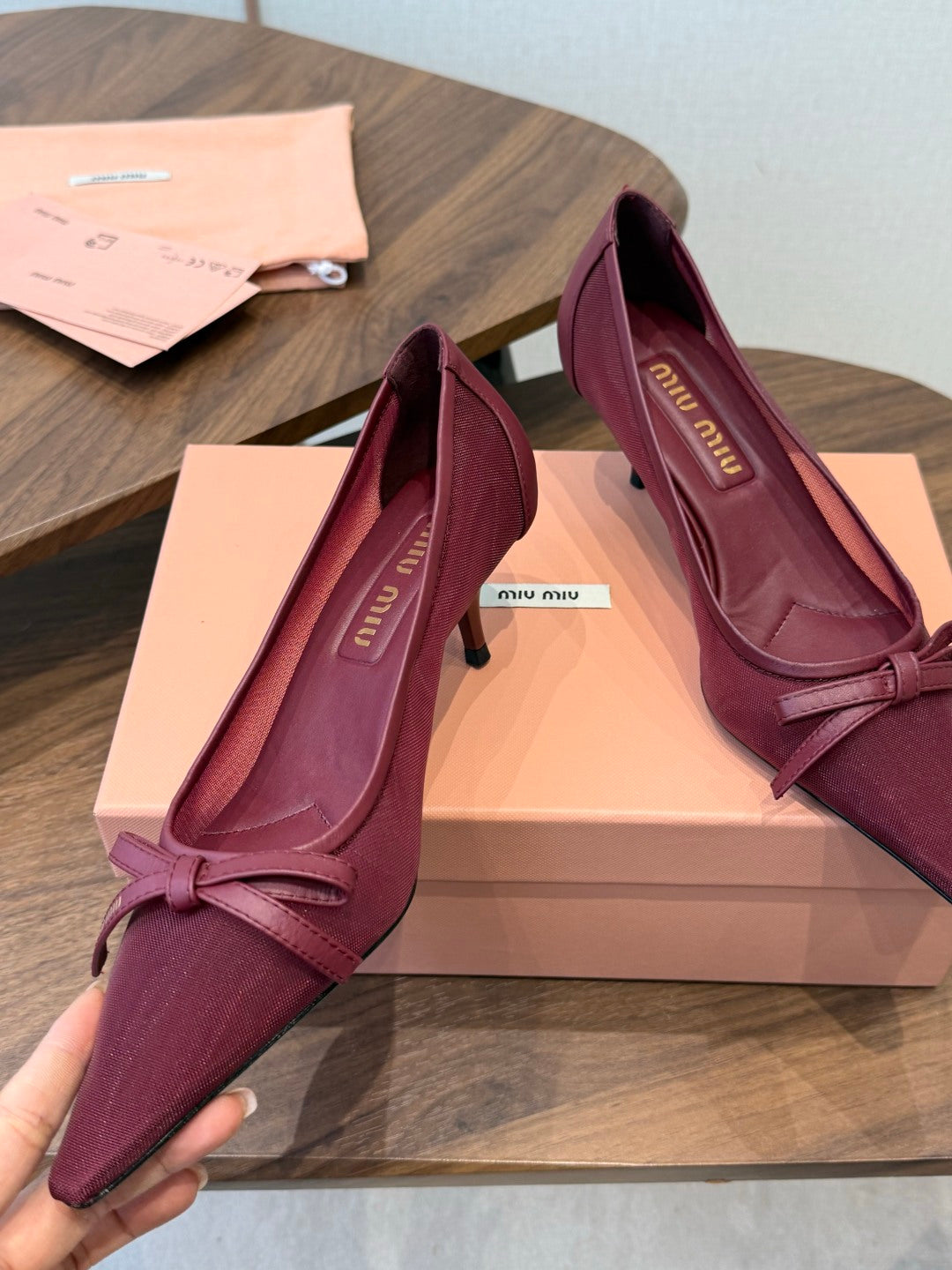 Miu 26s Pump 5.5cm Burgundy Canvas 887659