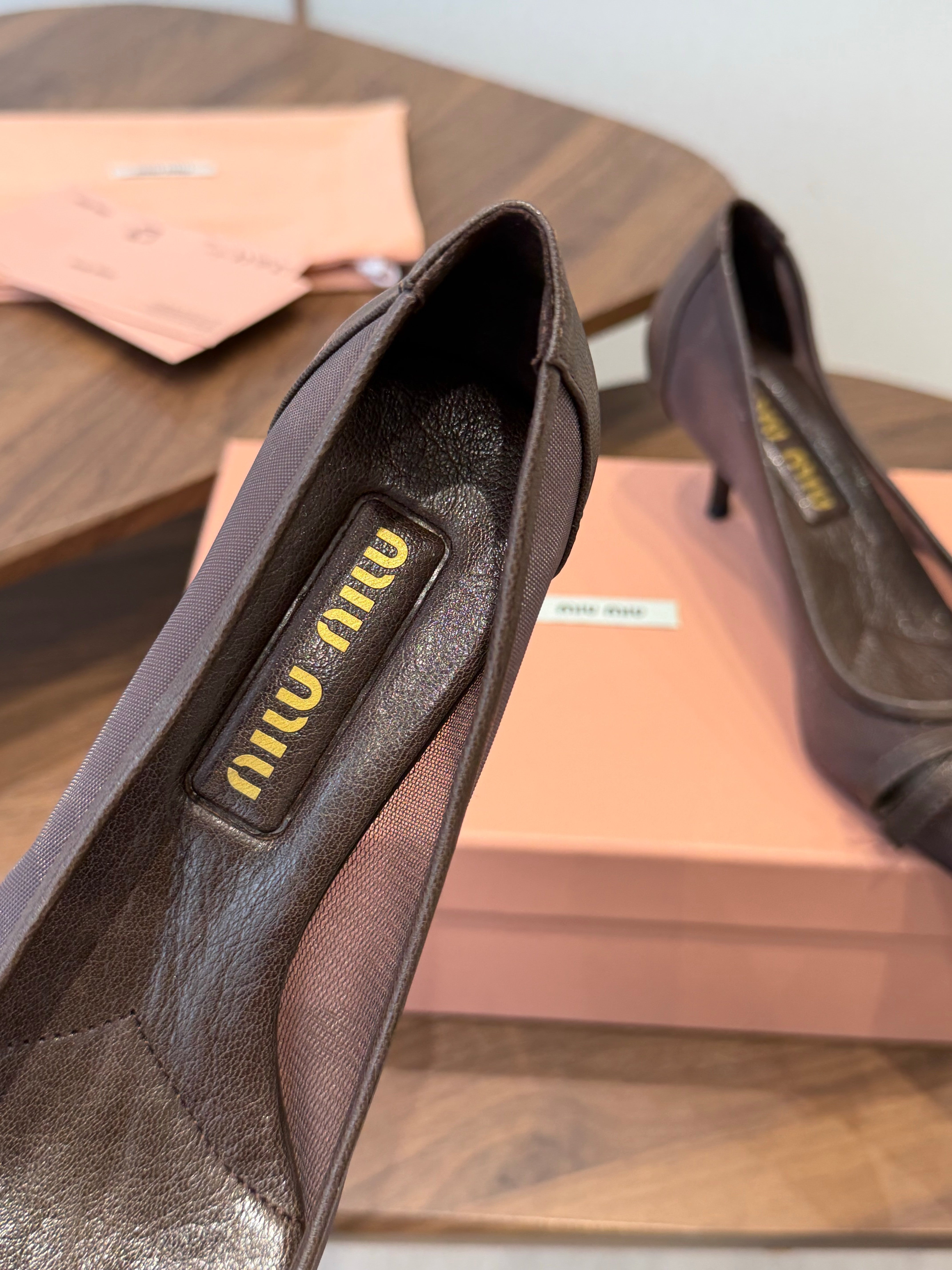Miu 26s High-Heeled Pump Coffee Cotton 790462