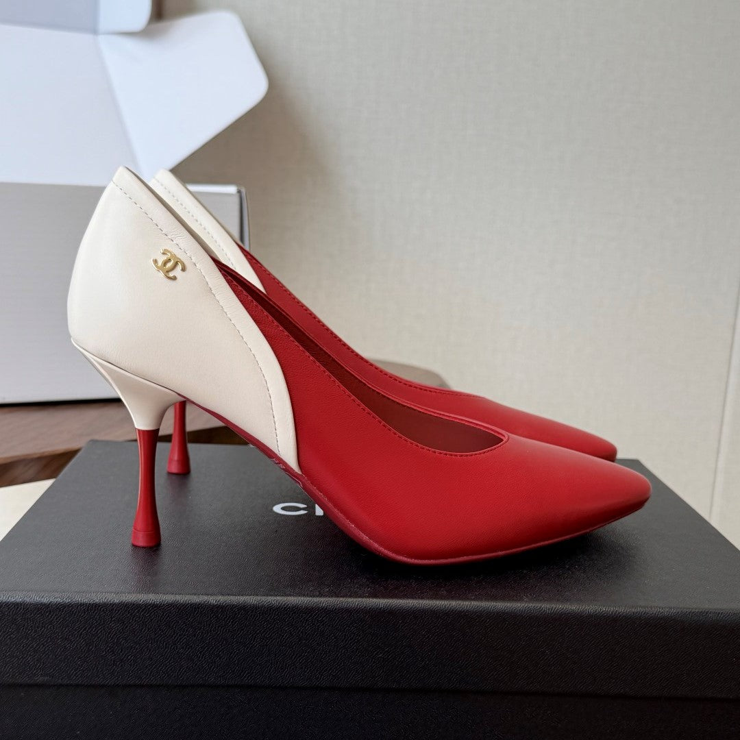 CC 26s Classic Pumps 8.5cm Red White Leather 150127