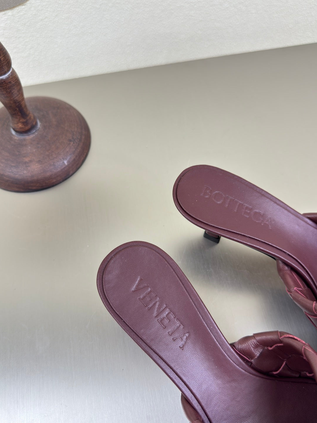 BV Blink Mule 5cm Burgundy Intrecciato Leather