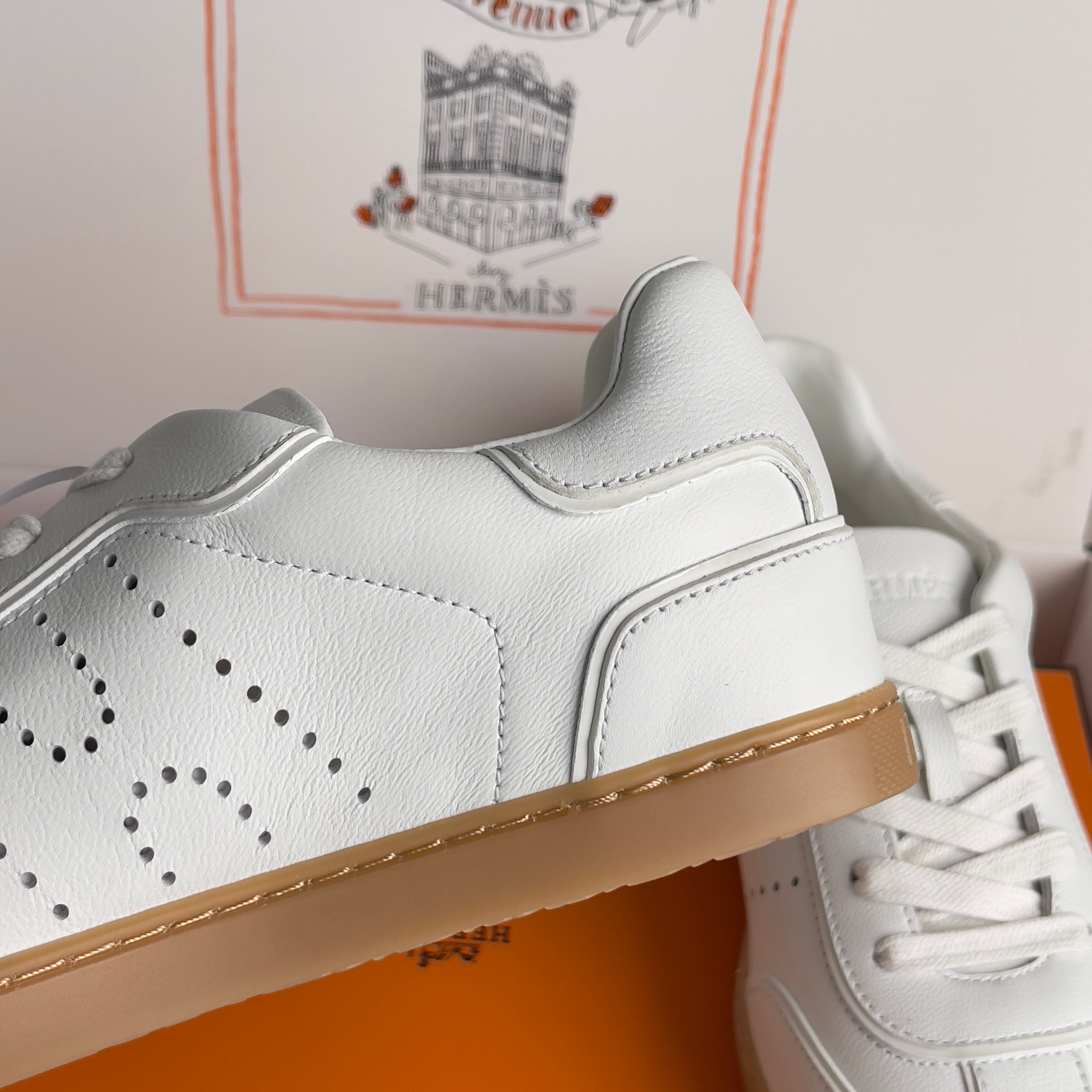HM Match Sneaker White Sheepskin 609041