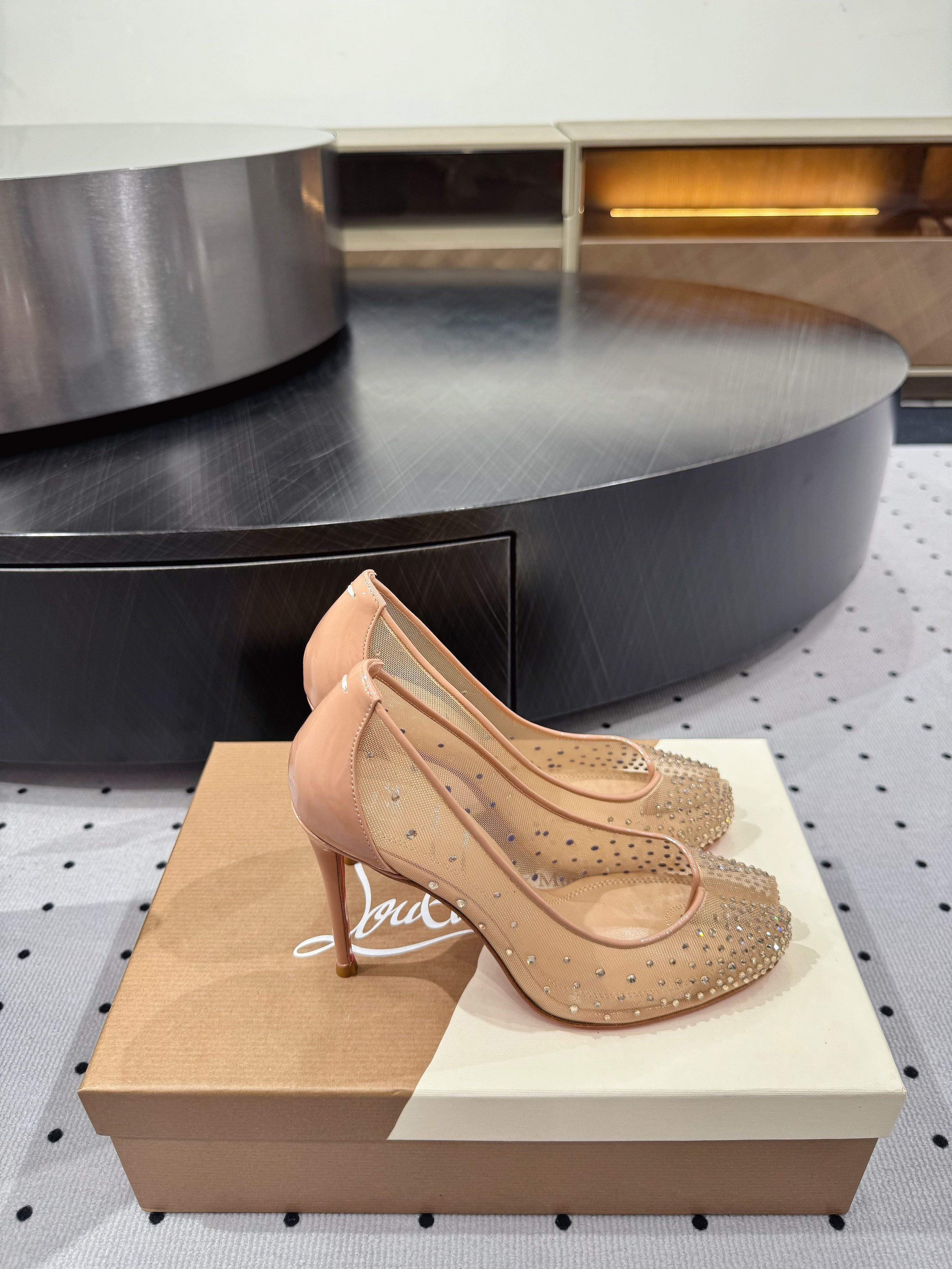 CL x Margiela 25 Diamond Pumps Beige Fabric Lace Swarovski 296040