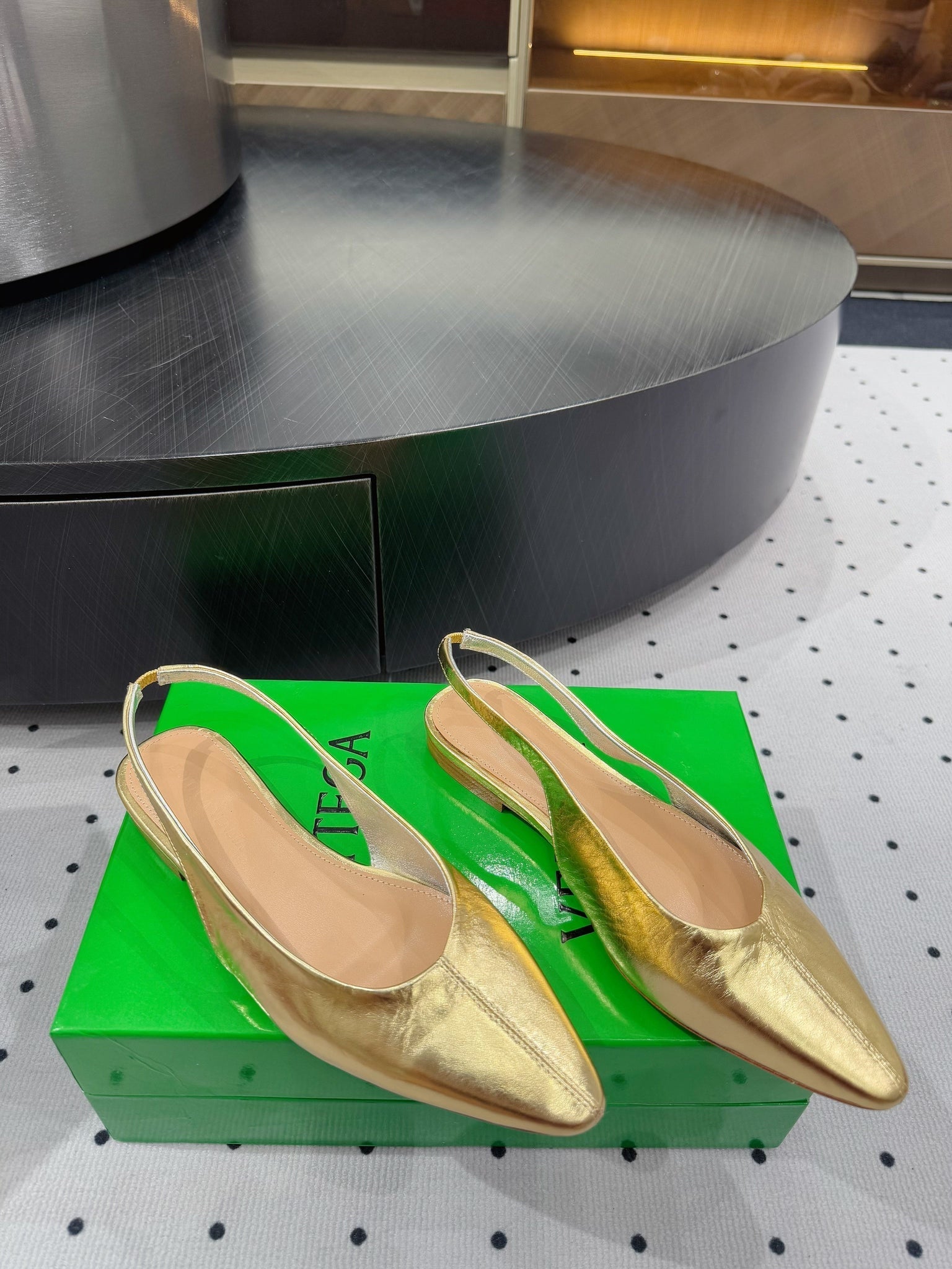 BV 26s Slingback Flats Gold Calfskin