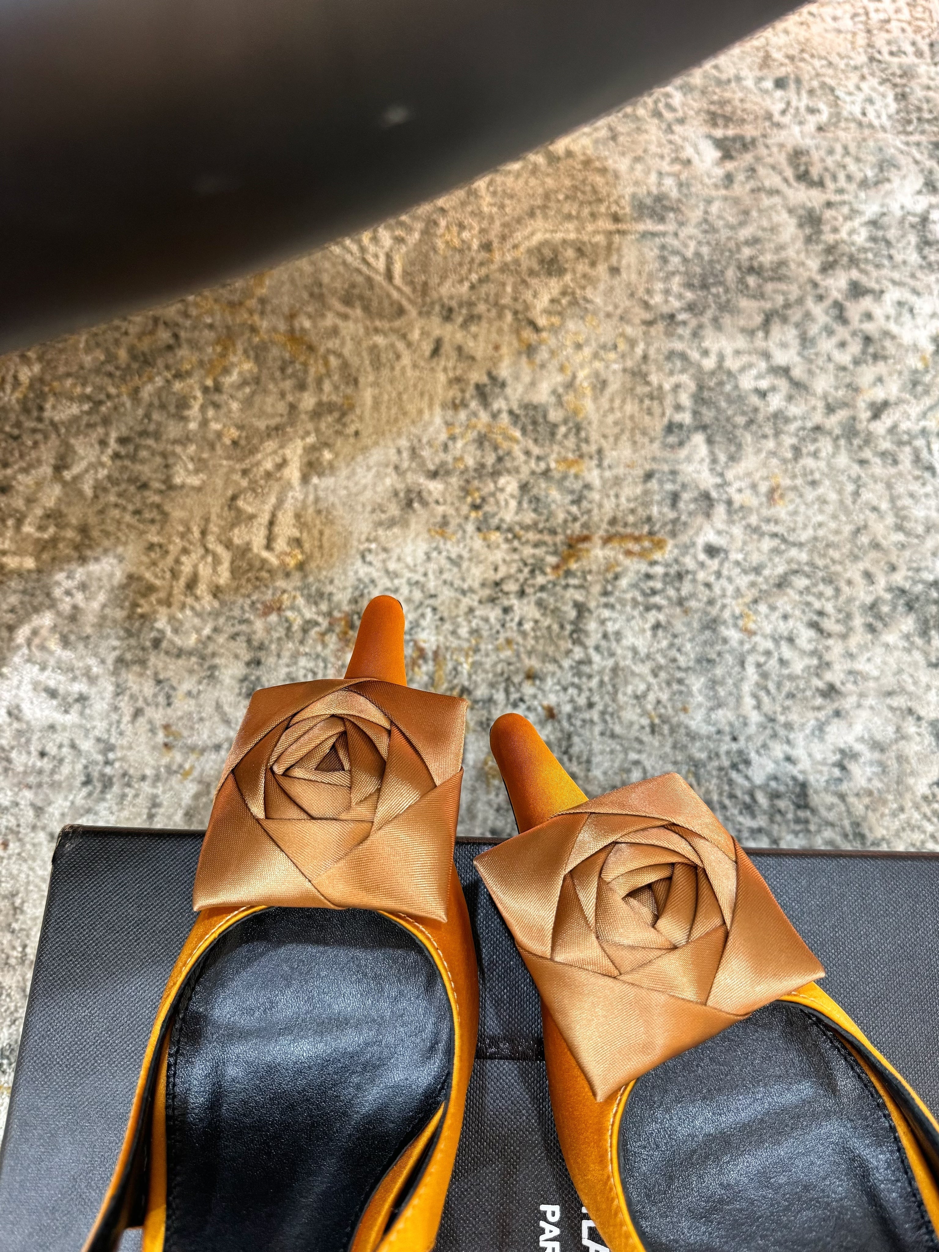 YSL Dakota Pumps 50mm Orange Satin 637209