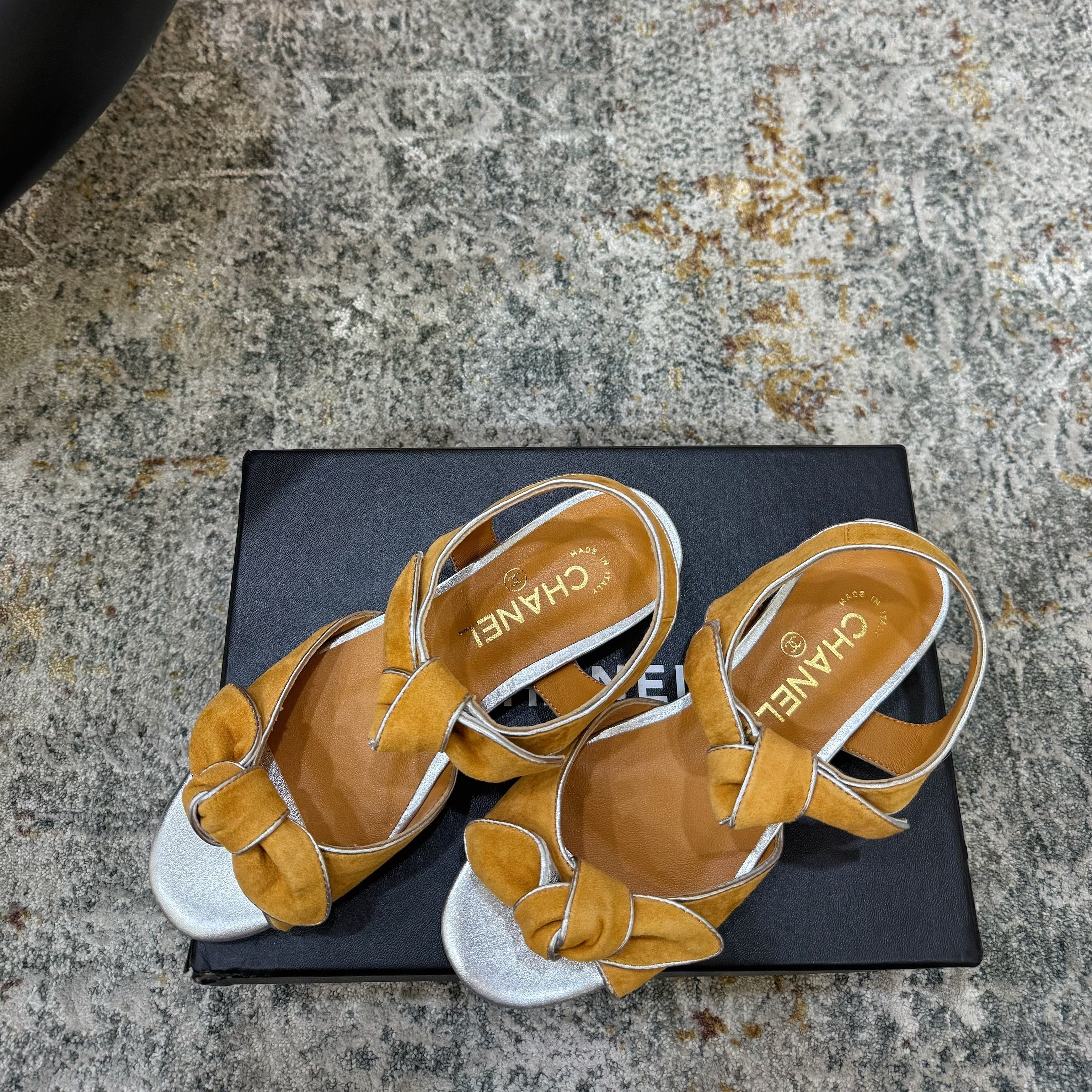 CC Double Bow Sandal 2cm Orange Sliver Suede 804016