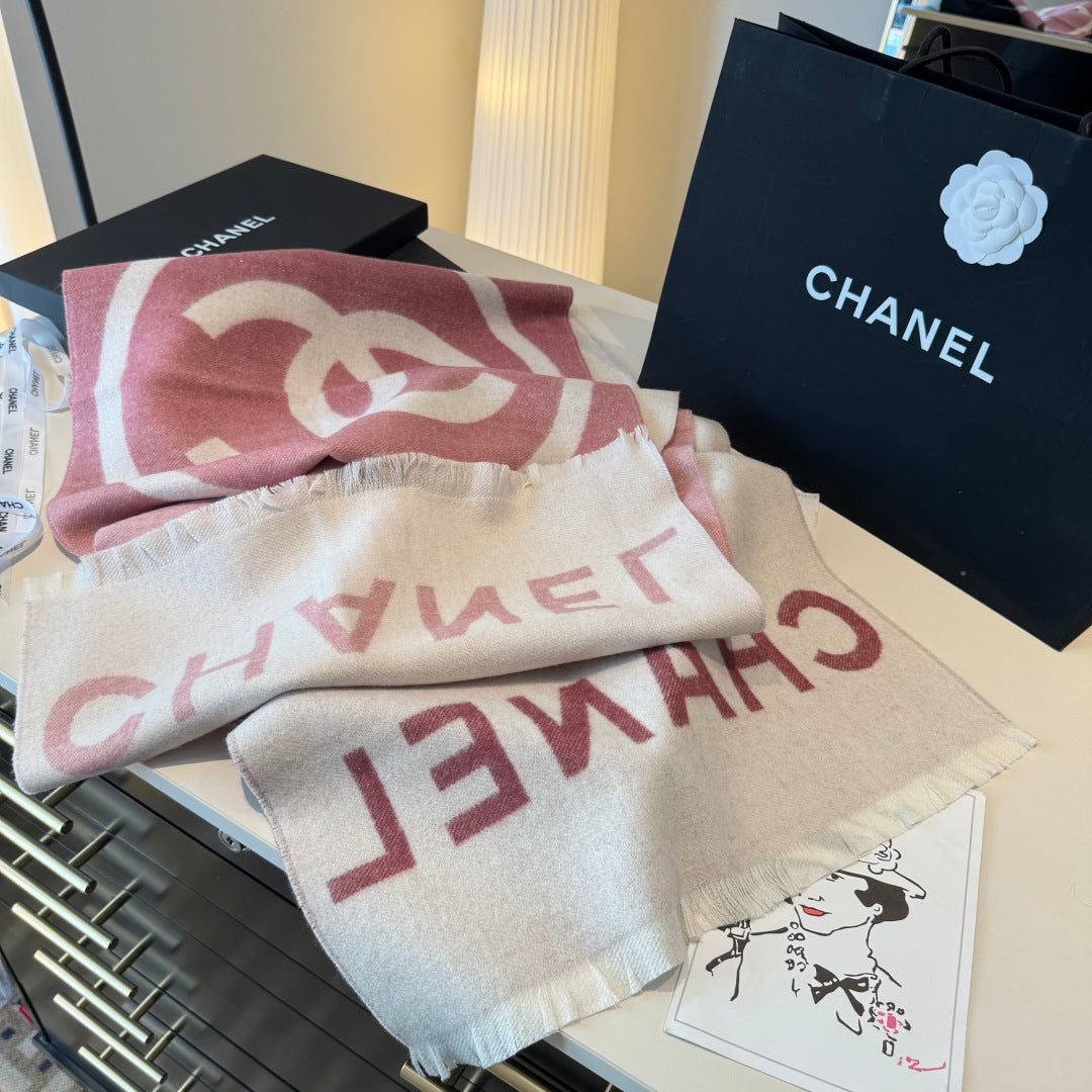 CC Large Double C Scarf 45x175cm Cashmere 145879