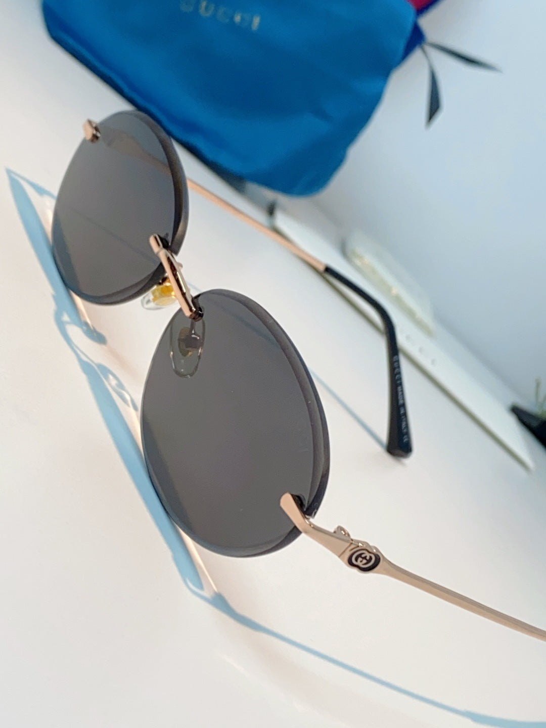 GG 26s Sunglasses 346009