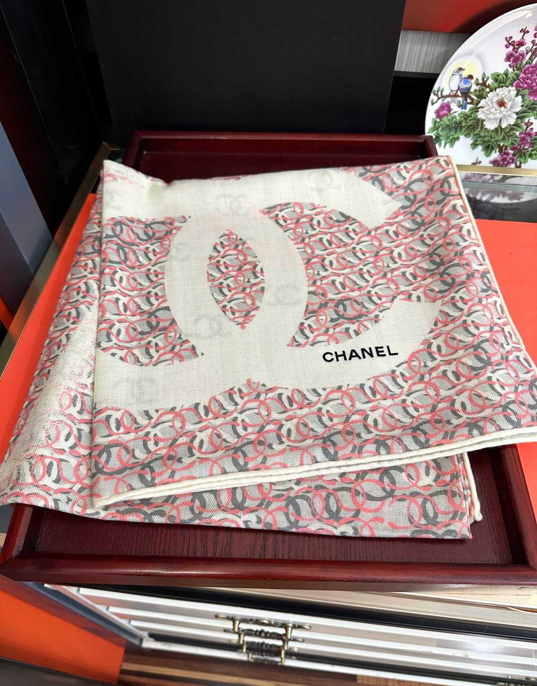 CC 26s Scarf 140 In Cashmere And Silk 452246