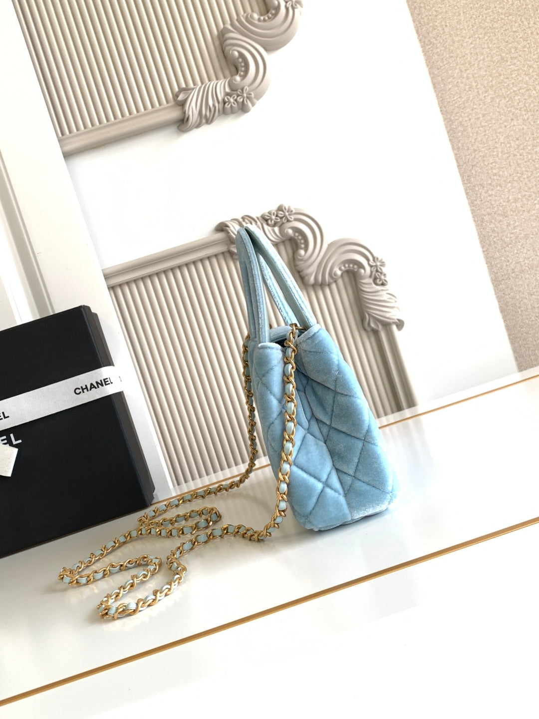 CC 24A Nano 19cm kelly shopping bag light blue velvet
