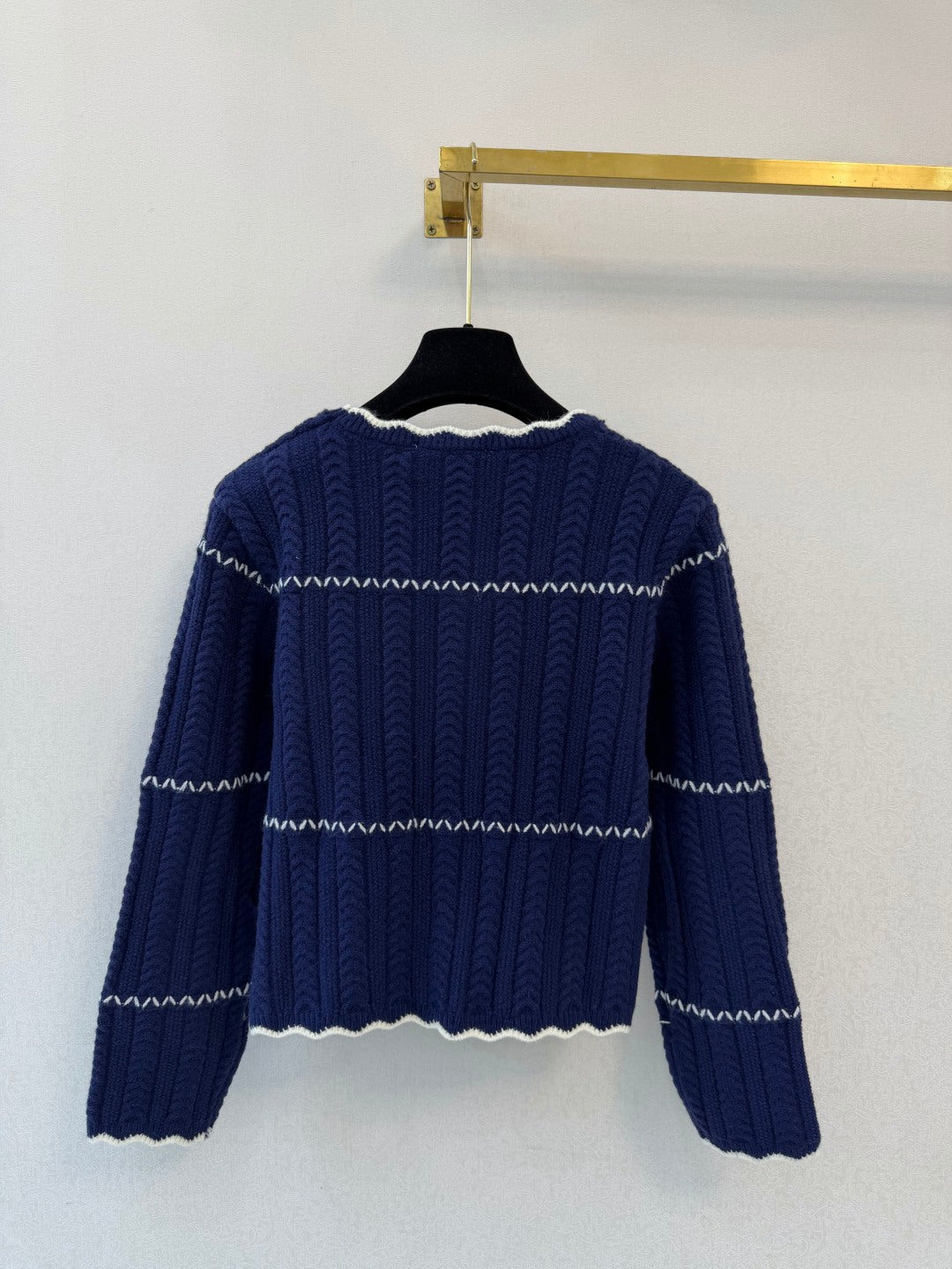Miu 26s V-Neck Long-Sleeved Cardigan Navy Blue Wool 423102