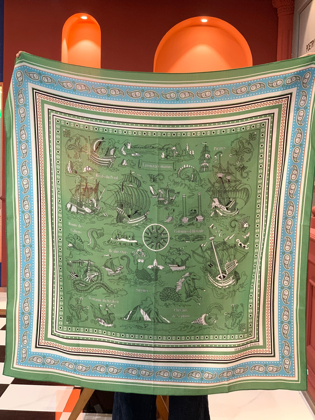 HM 26s Double-sided Scarf 140cm Green Silk Cashmere 153145