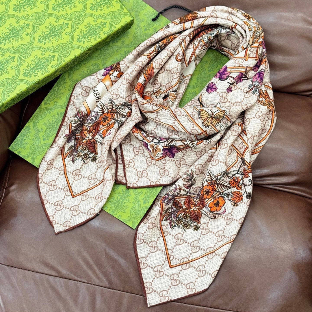 GG Printed Silk Twill Carré 140 cm Brown Multicolour Mulberry Silk Twill 153148