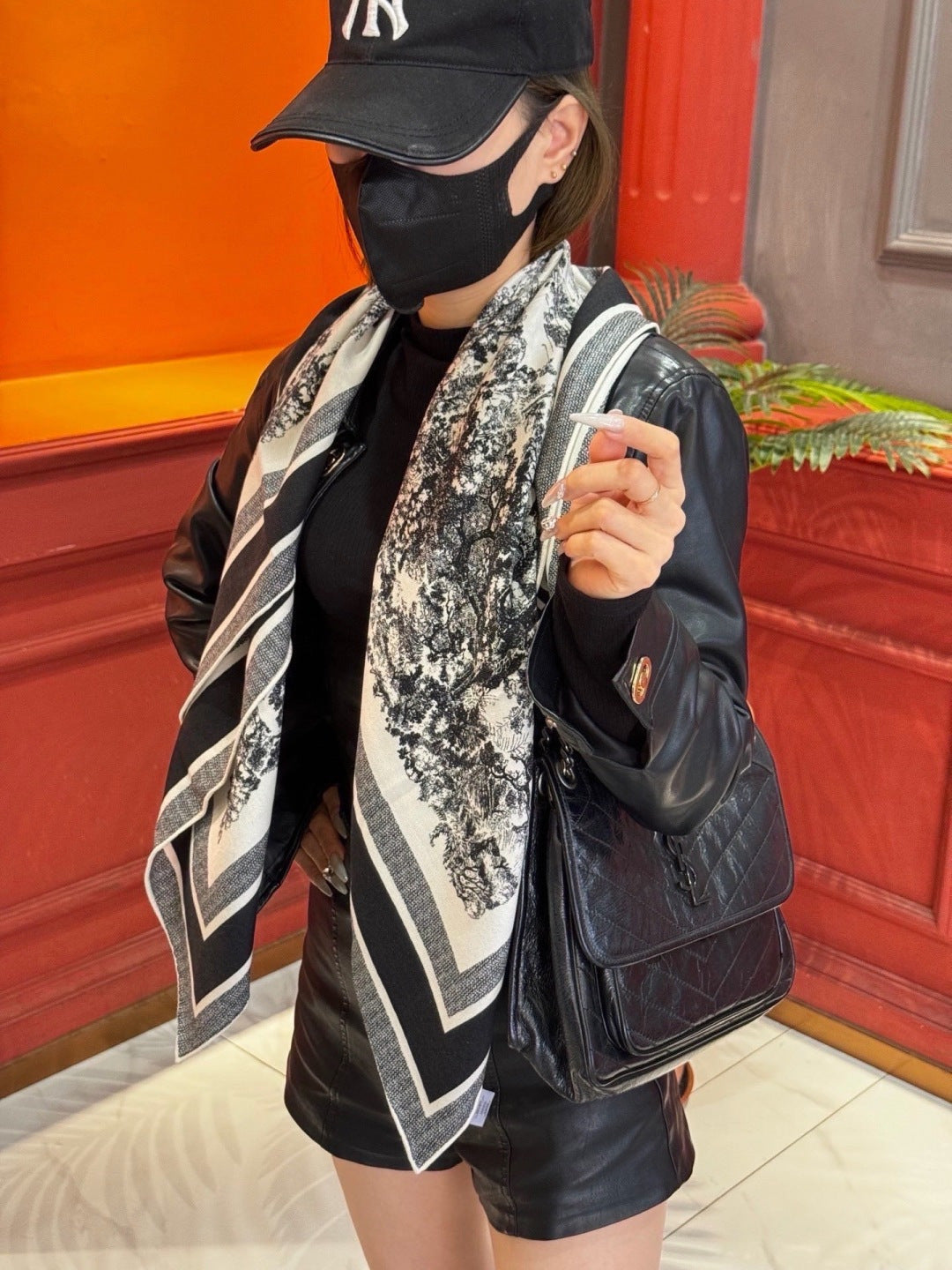 Dior 26s Scarf 140cm Silk & Cashmere 300235