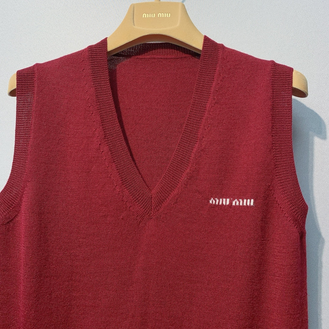 Miu Miu Sweater Vest Burgundy Wool 342085