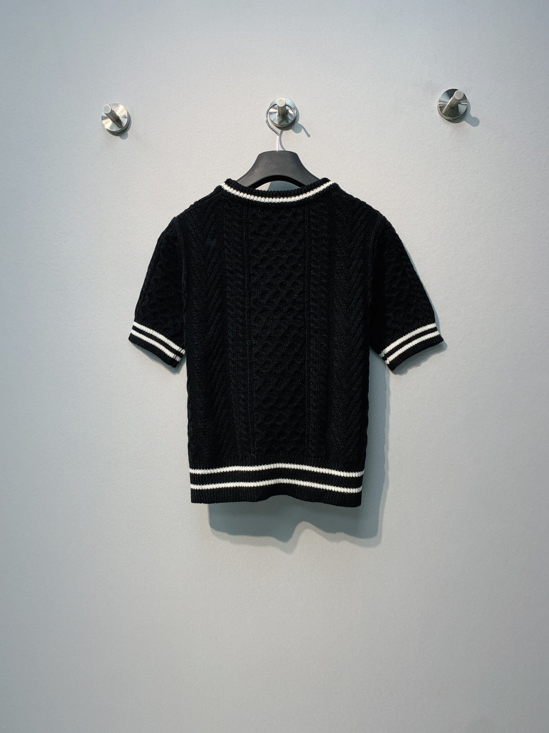 CD Short-Sleeved Sweater Black Wool Knit 342101