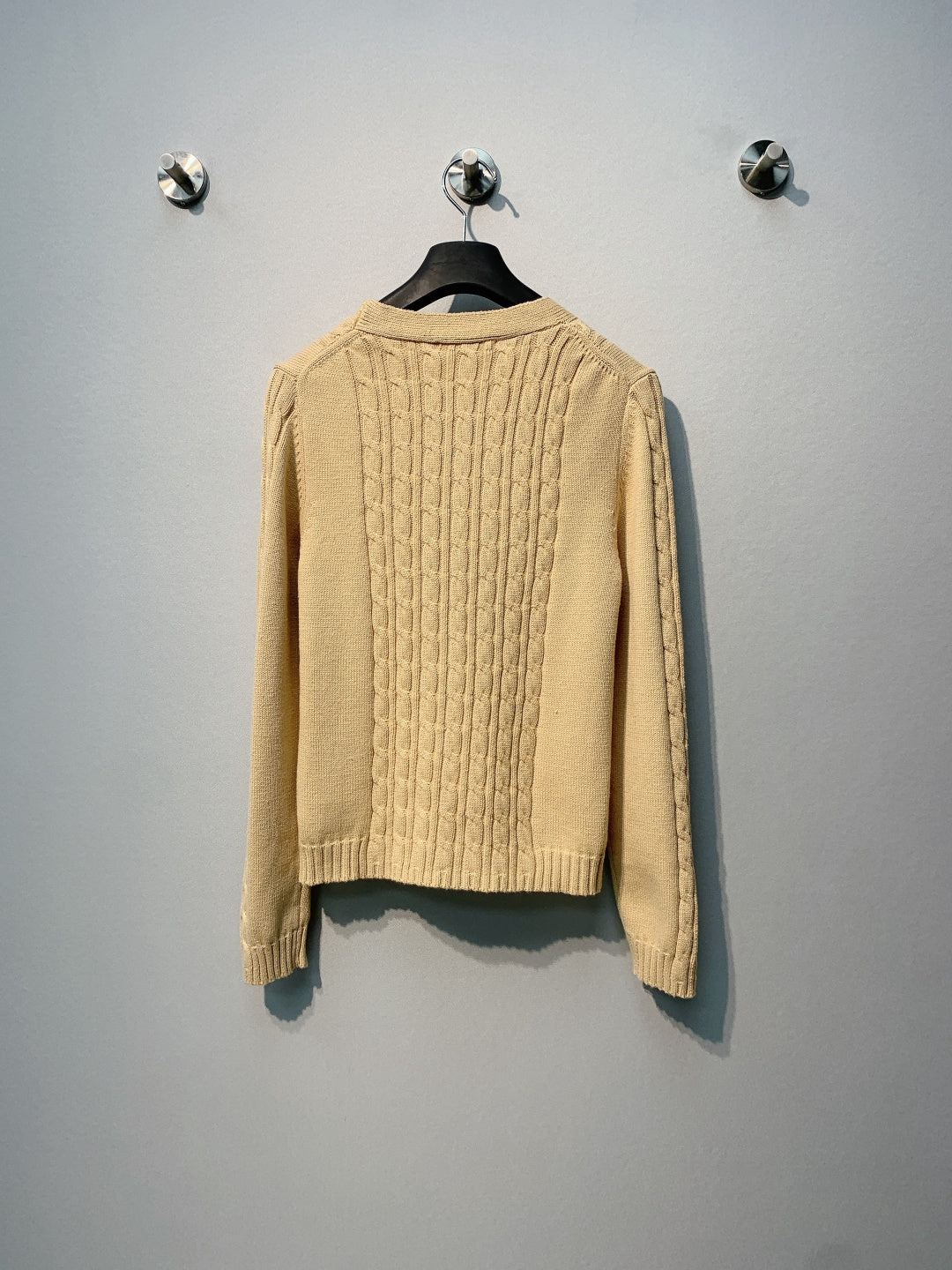 MaxMara Knit V-neck Yellow Wool cardigan 342105
