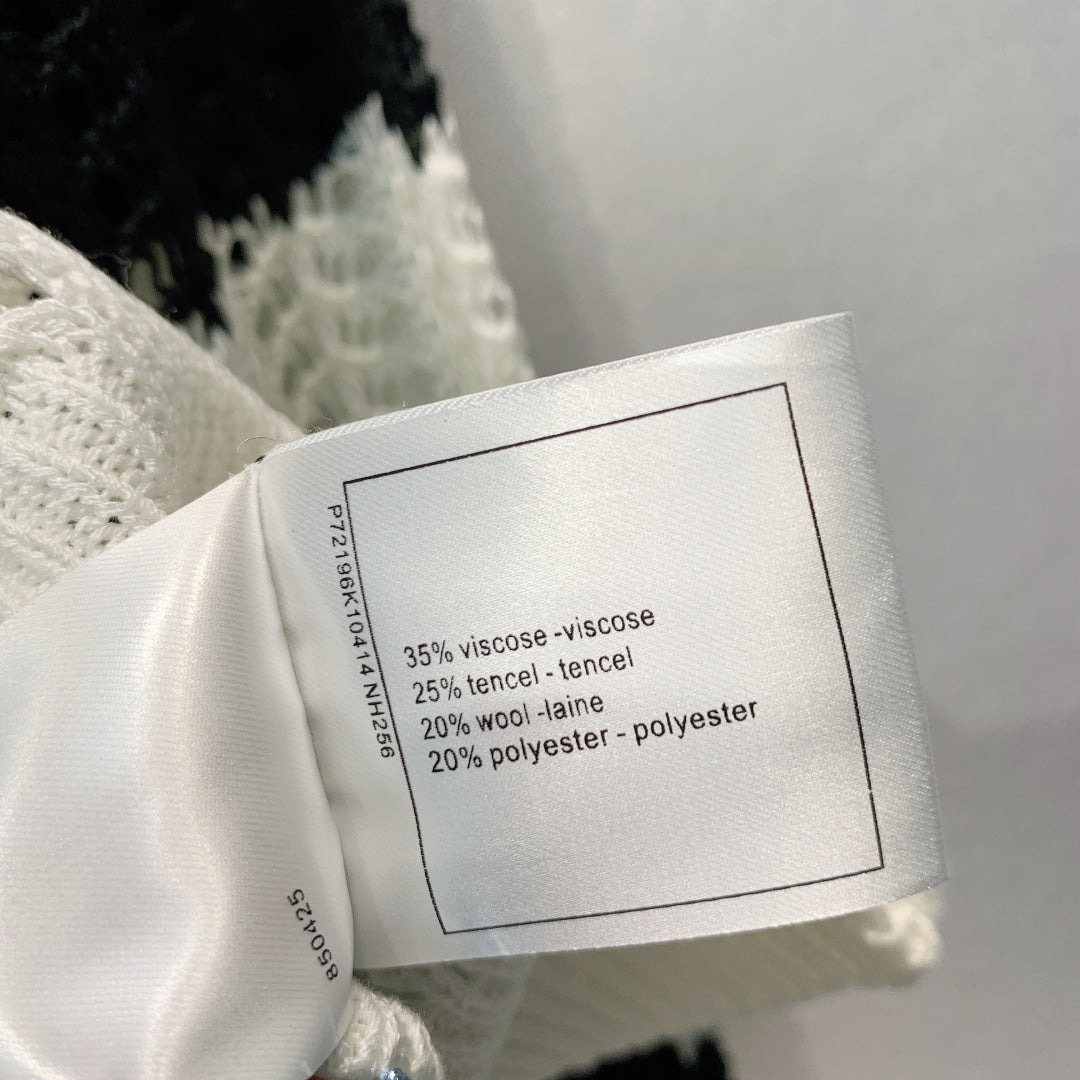 CC 26s Striped Openwork Sweater Black White 406249