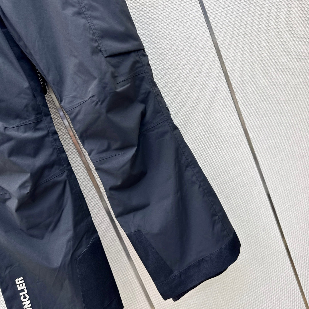 Moncler 26s Grenoble Ski Pants Suspender Black Goose Down 429125