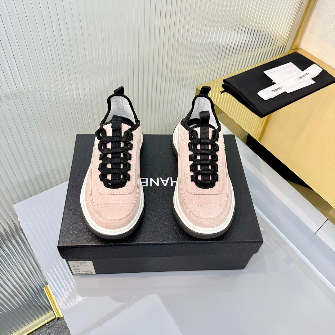 CC 26s Casual Sneakers Light Pink Suede 928038