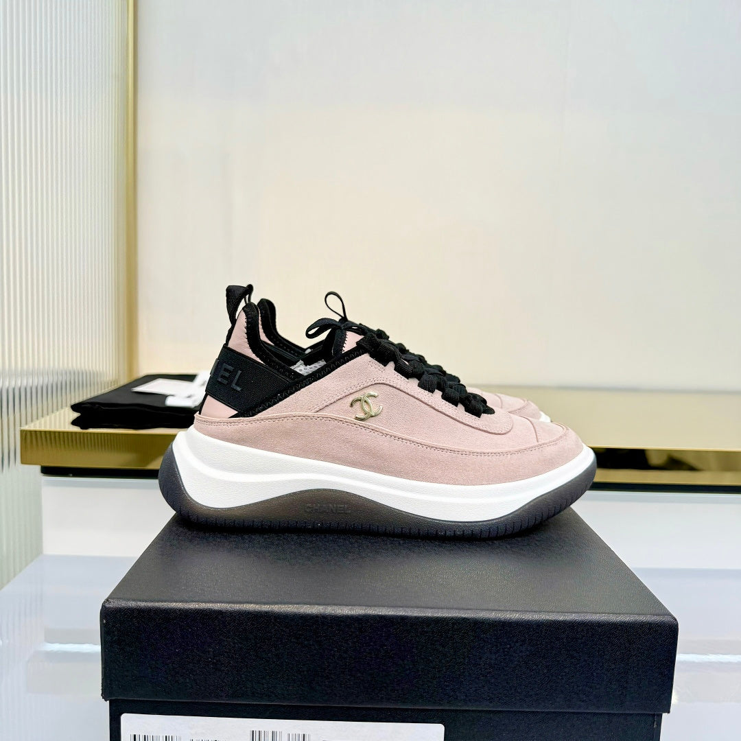 CC 26s Casual Sneakers Light Pink Suede 928038