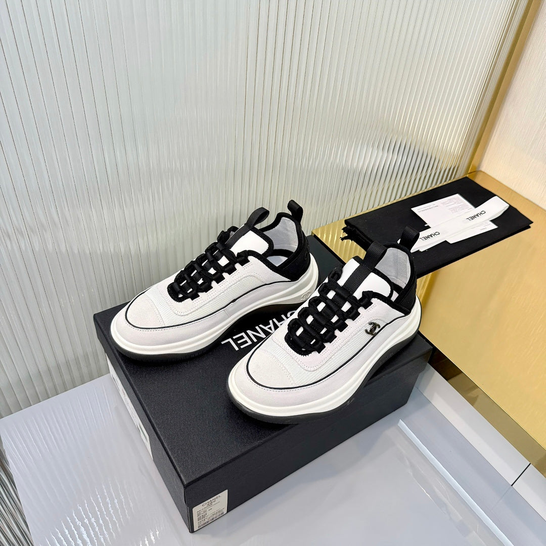 CC 26s Casual Sneakers White Suede Mesh 928046