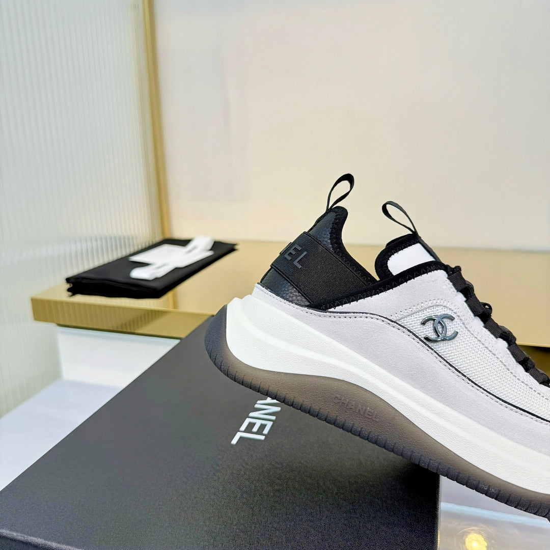 CC 26s Casual Sneakers White Suede Mesh 928046