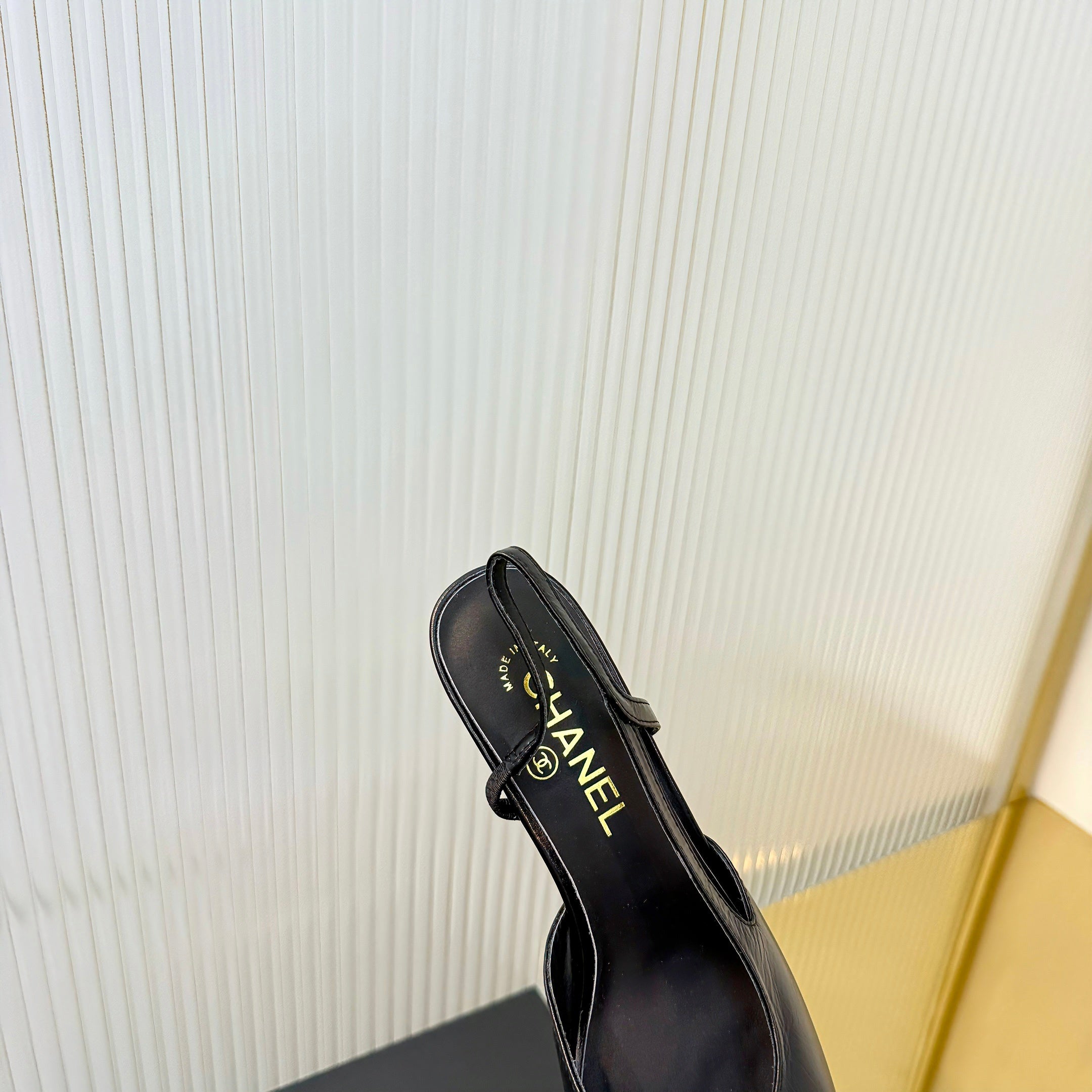 CC 26 Slingback High Heel 6.5cm White Black Lambskin 714022