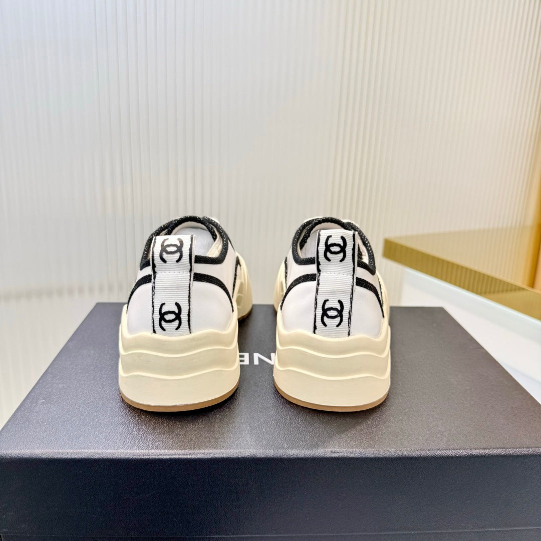 CC 26s Biscuit Shoes White Fabric Sheepskin 927713