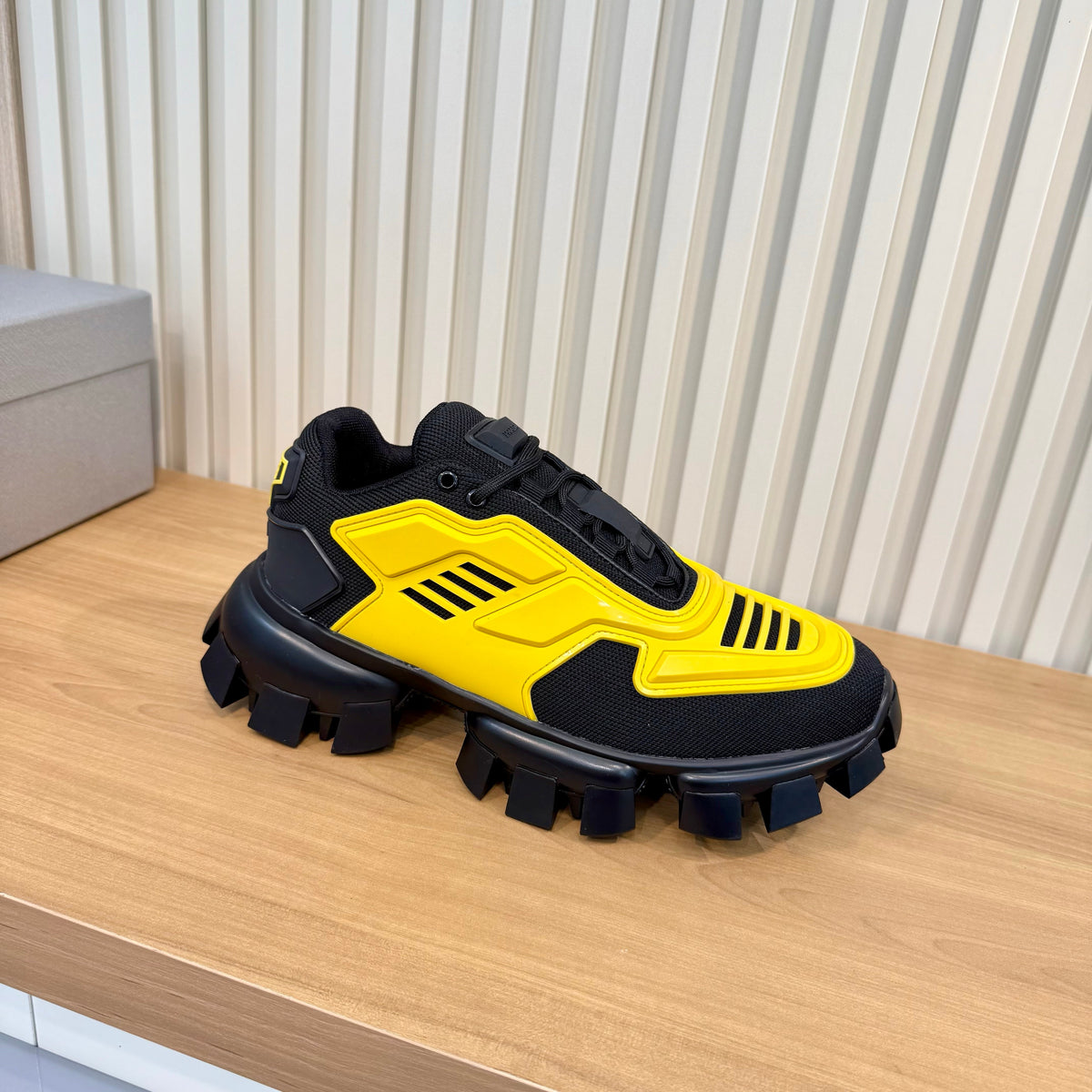 Prada 26s Sneakers Yellow Mesh Rubber 140416
