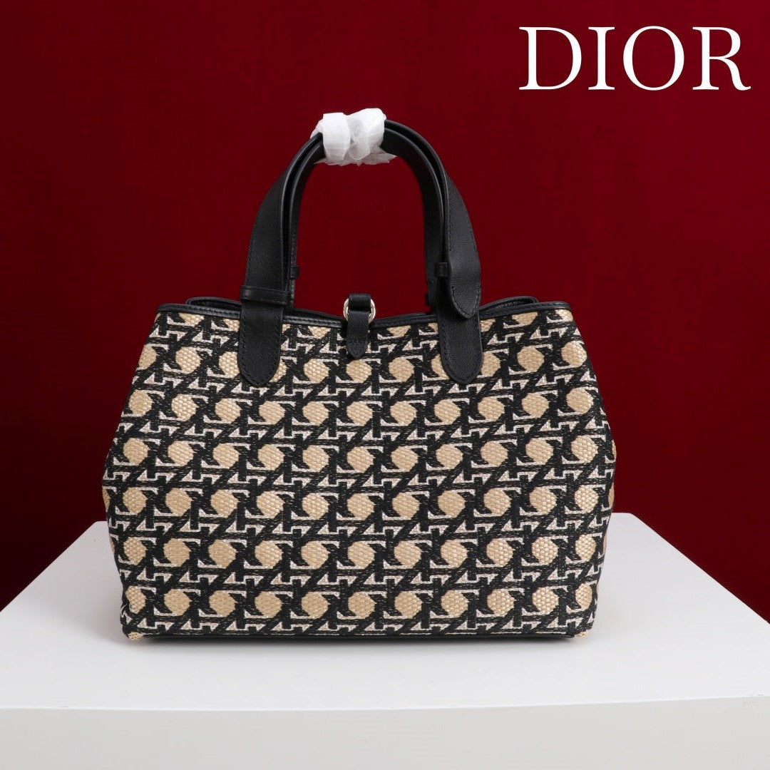 CD Toujours Bag 29 Diamond Black Beige Leather