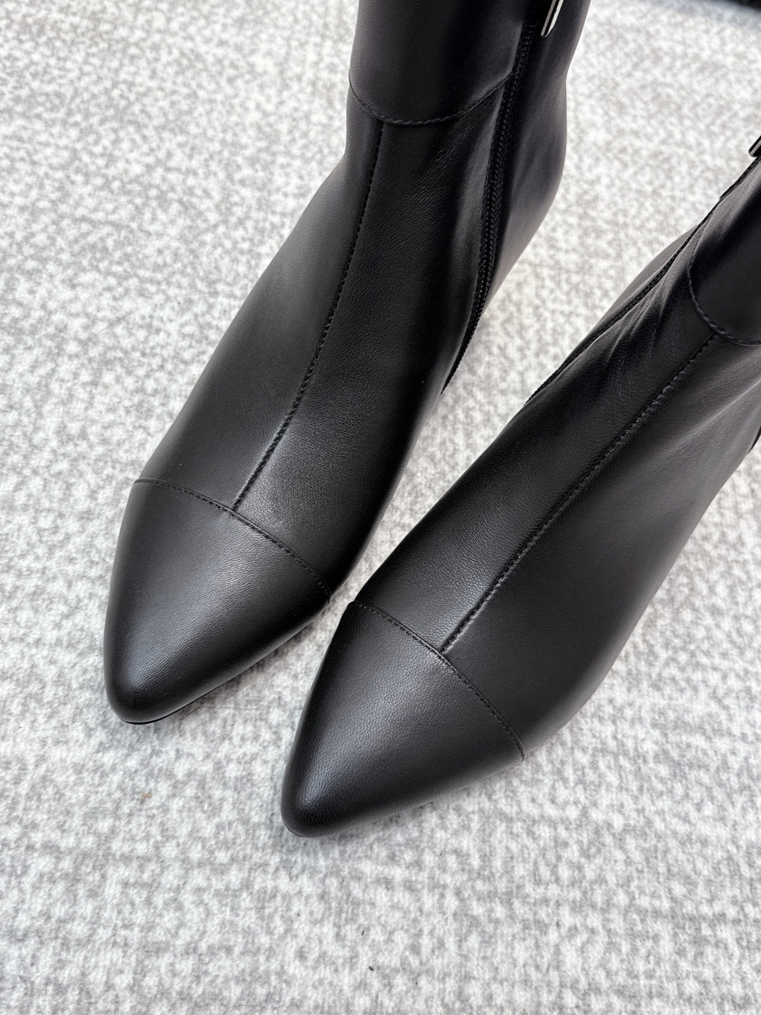 CC 2025s Lion Pointed Toe Ankle Boots 50mm Black Sheepskin 461623