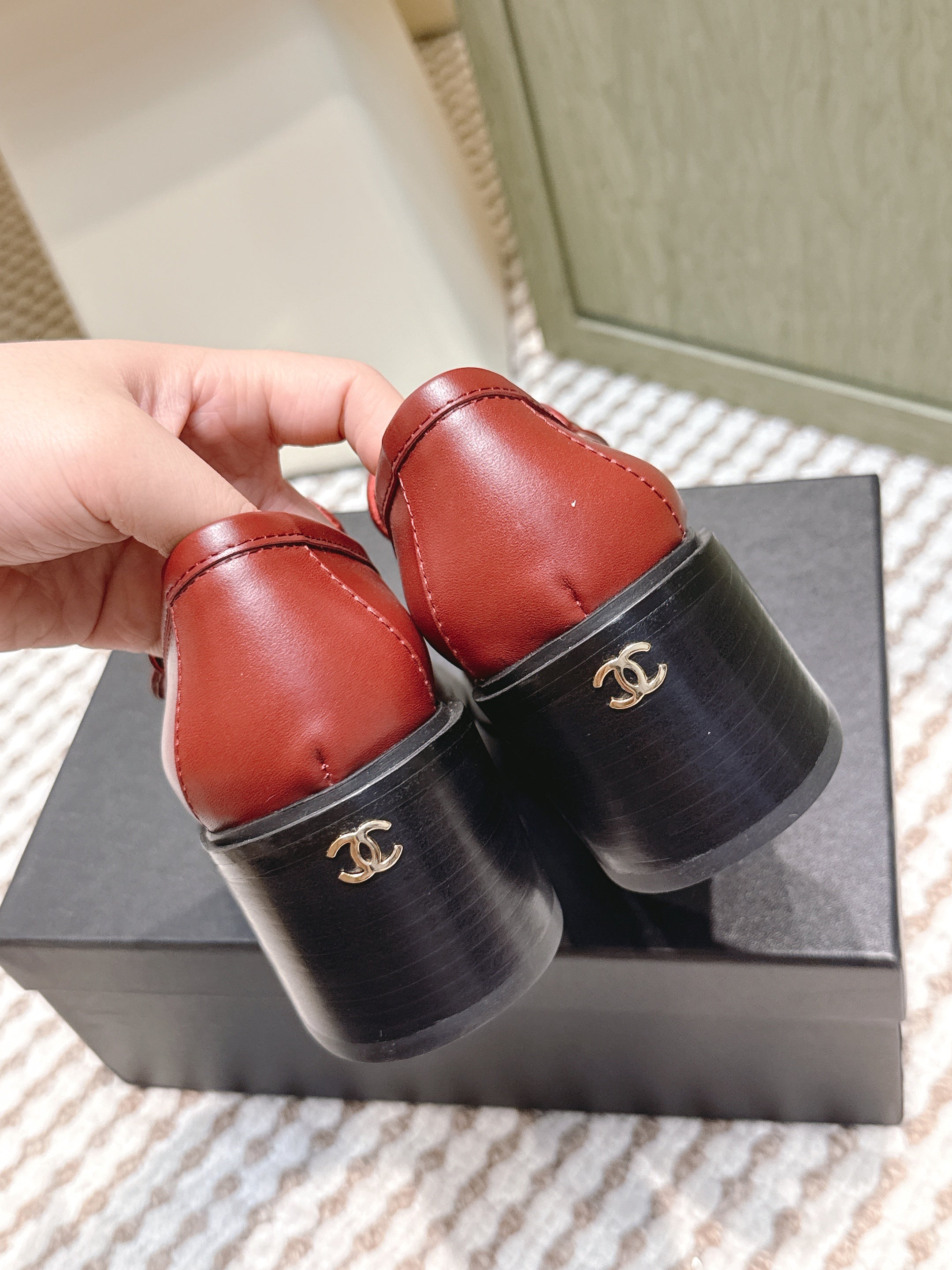 CC 26SS Loafers 6cm Burgundy Cowhide 653498
