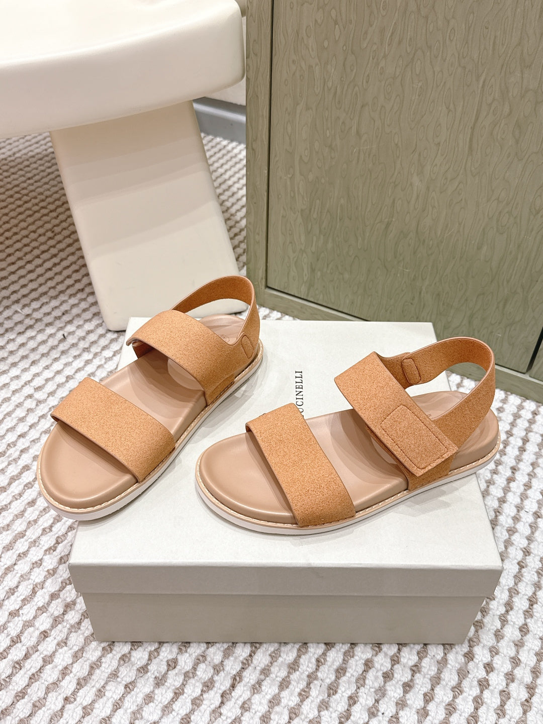 Brunello 26s Velcro Men's Sandals Light Brown Suede Cowhide 612225