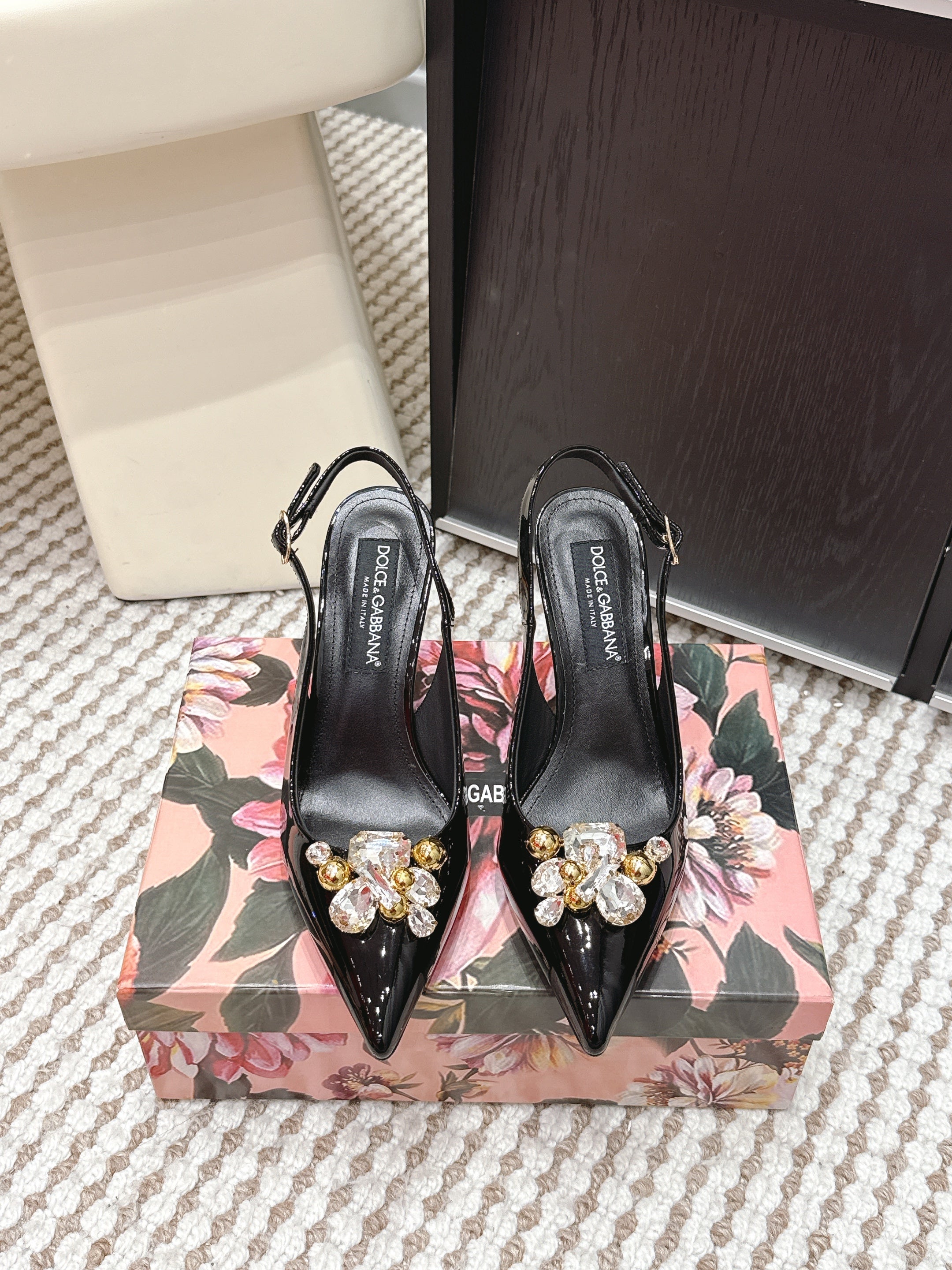 DG Rainbow Slingbacks Black Patent Leather 663071