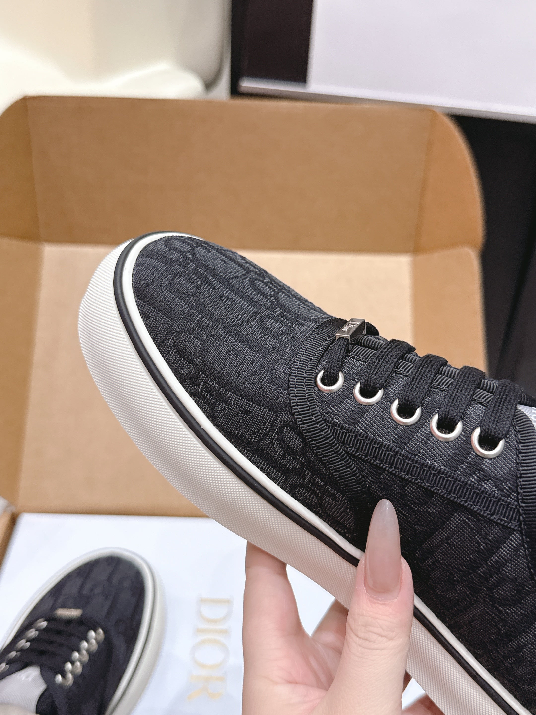 CD Saltwind Sneaker Black Oblique Jacquard Cotton 632435