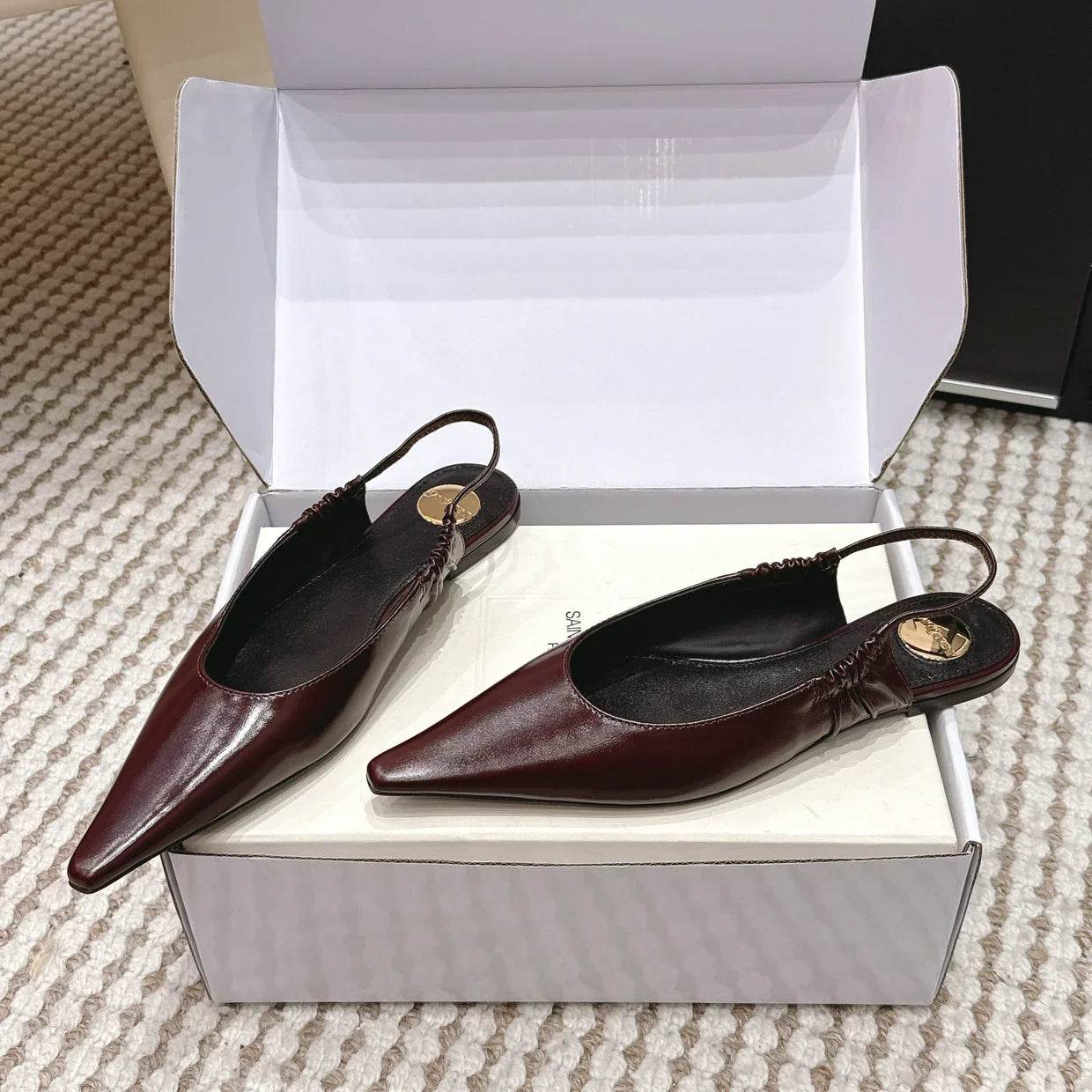 YSL 26ss Flat Slingback Burgundy Glossy Leather 654710