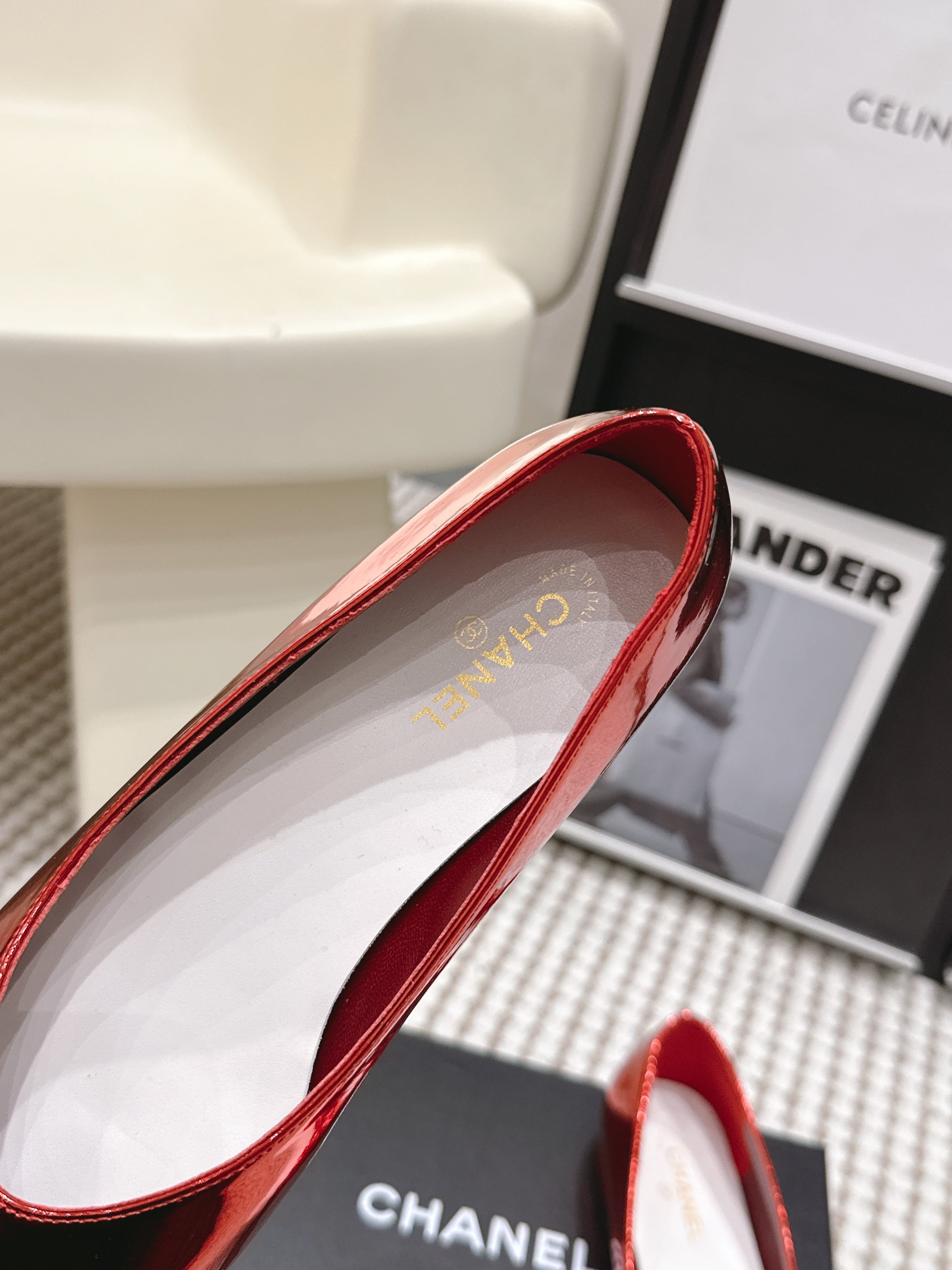 CC 2026 Ballet Flat Red White Patent Leather 721415