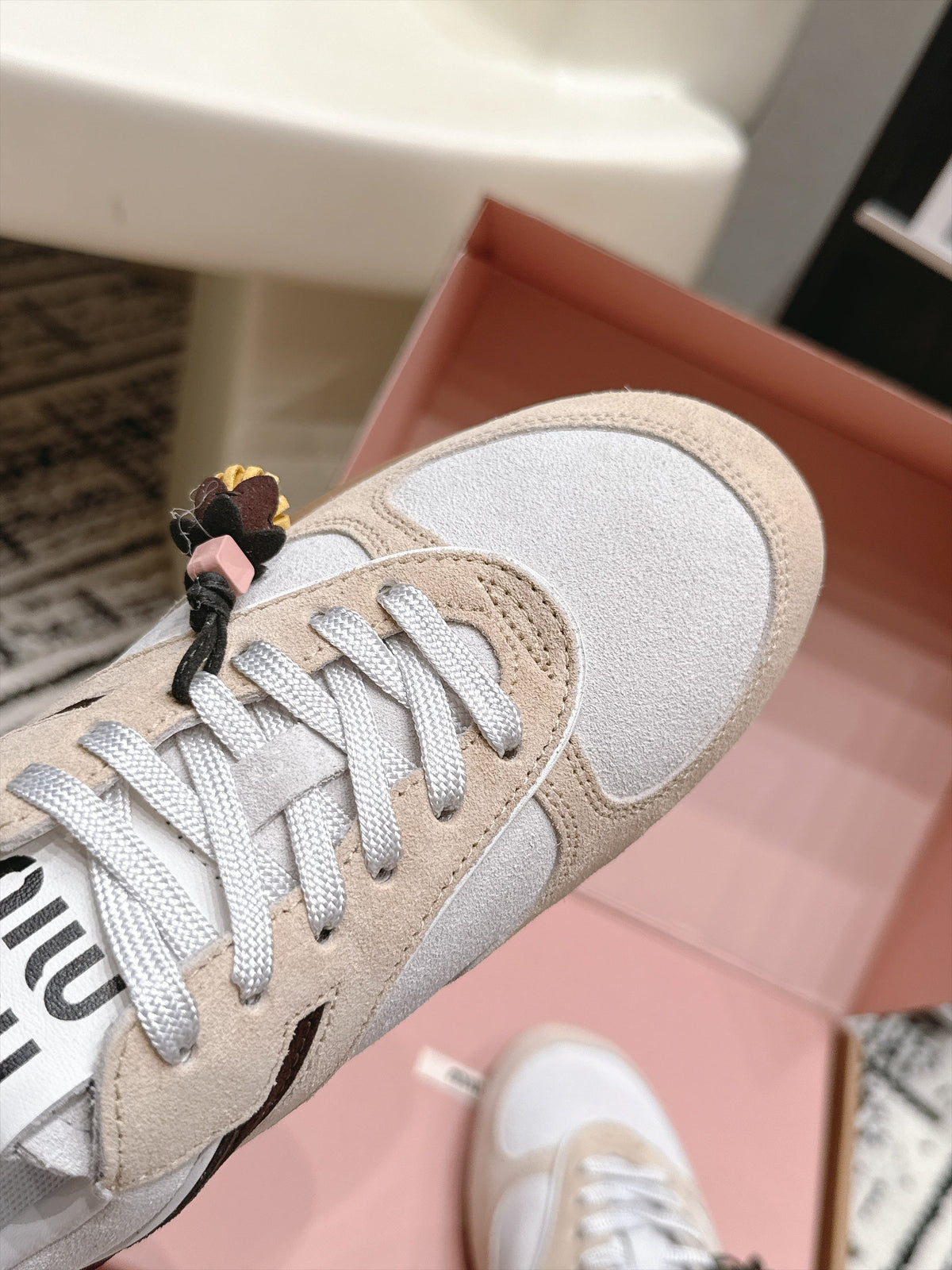 Miu Miu 26s Sneakers White Suede 138335