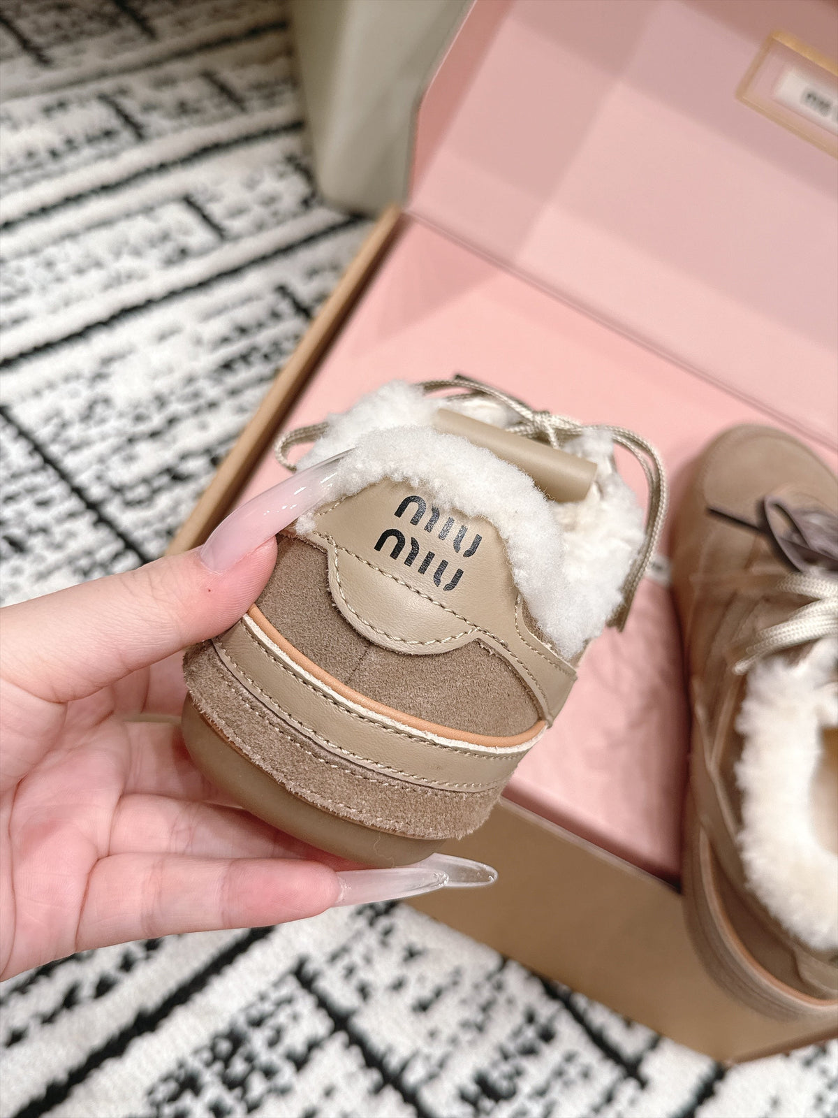 Miu Miu 26s Shearling Sneakers Khaki Suede 138333
