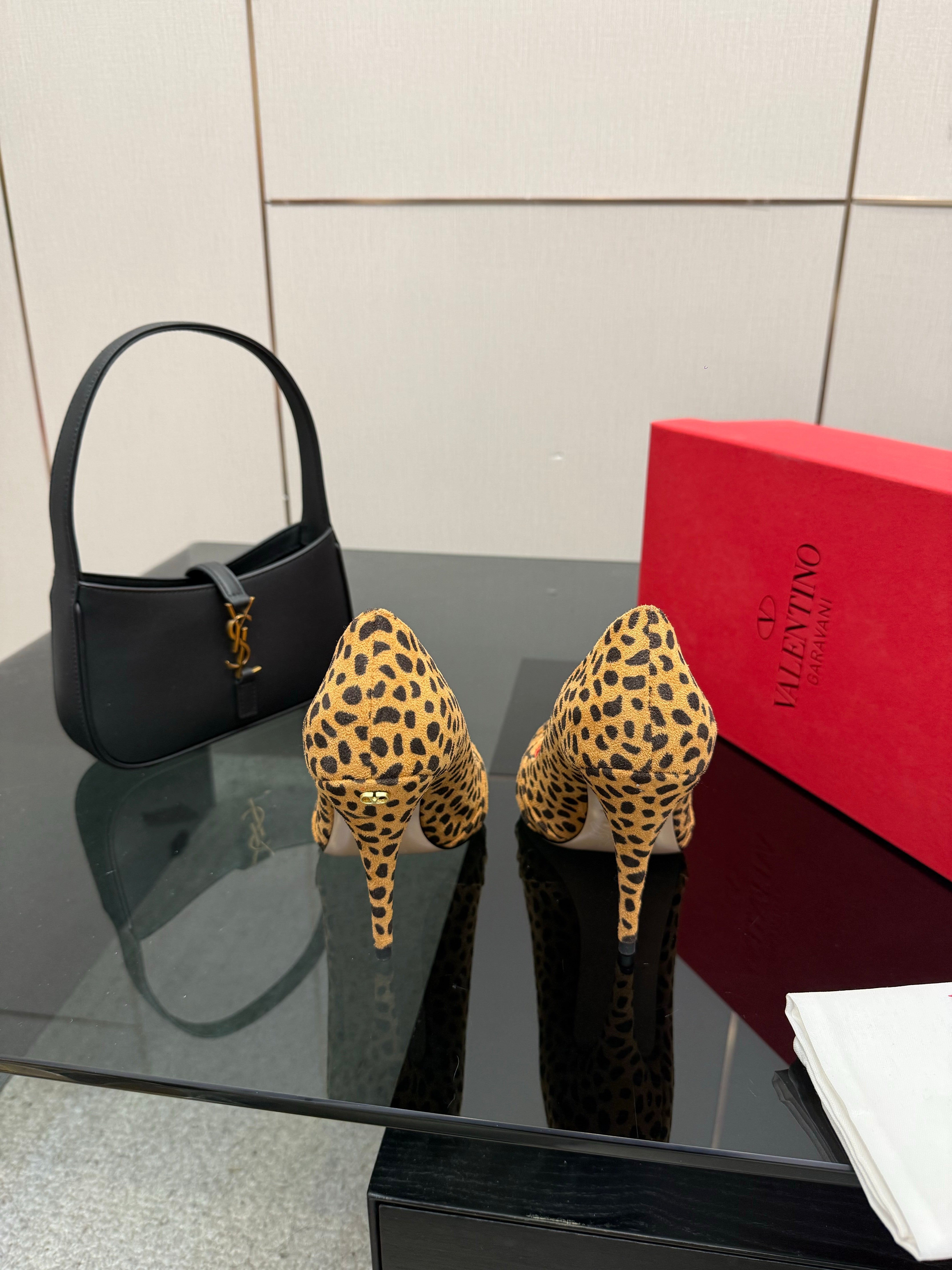 VT Panthea Pumps 105Mm Leopard Print Goatskin 630178