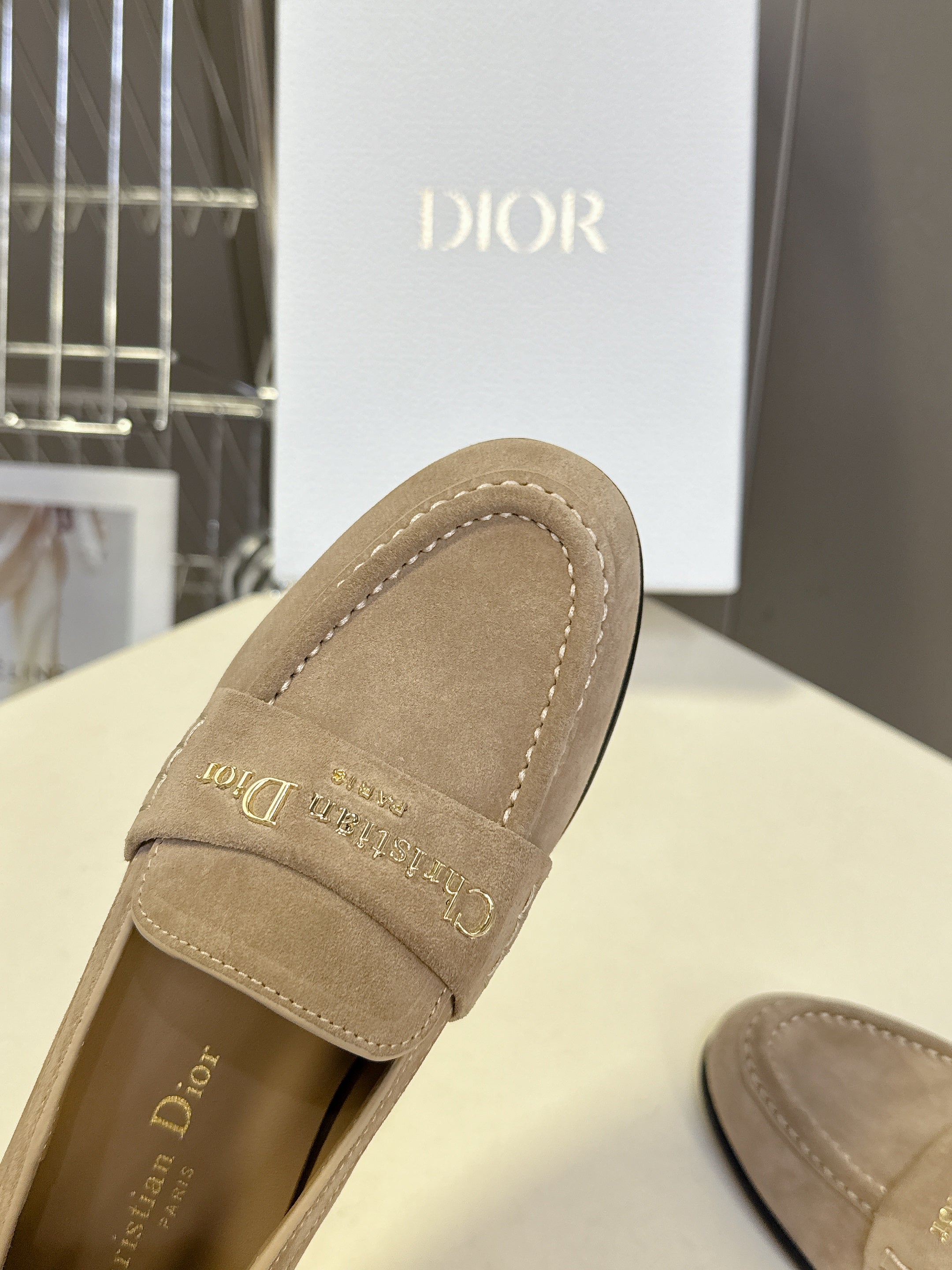 CD Boy Loafer Rope 5mm Beige Suede Calfskin 492542