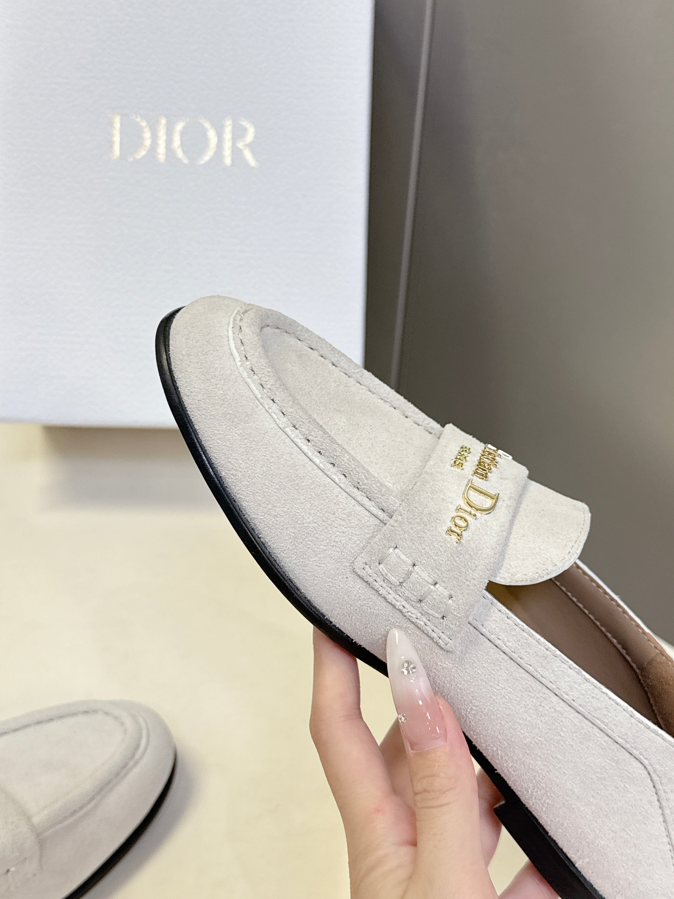 CD Boy Loafer Rope 5m Light Grayish Suede Calfskin 492540