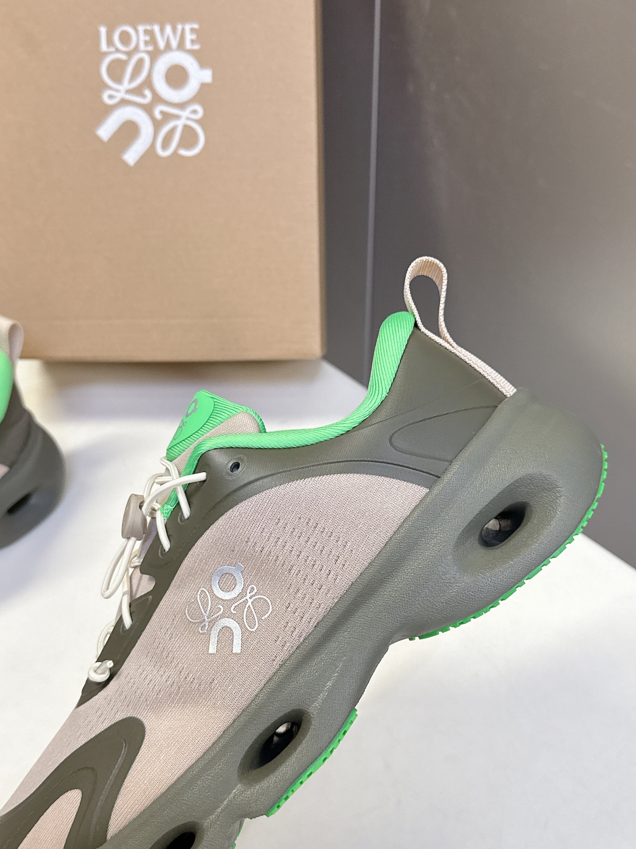 Loewe x On Cloudsolo Sneakers Khaki Green/Sand Polyester and Mesh 536844